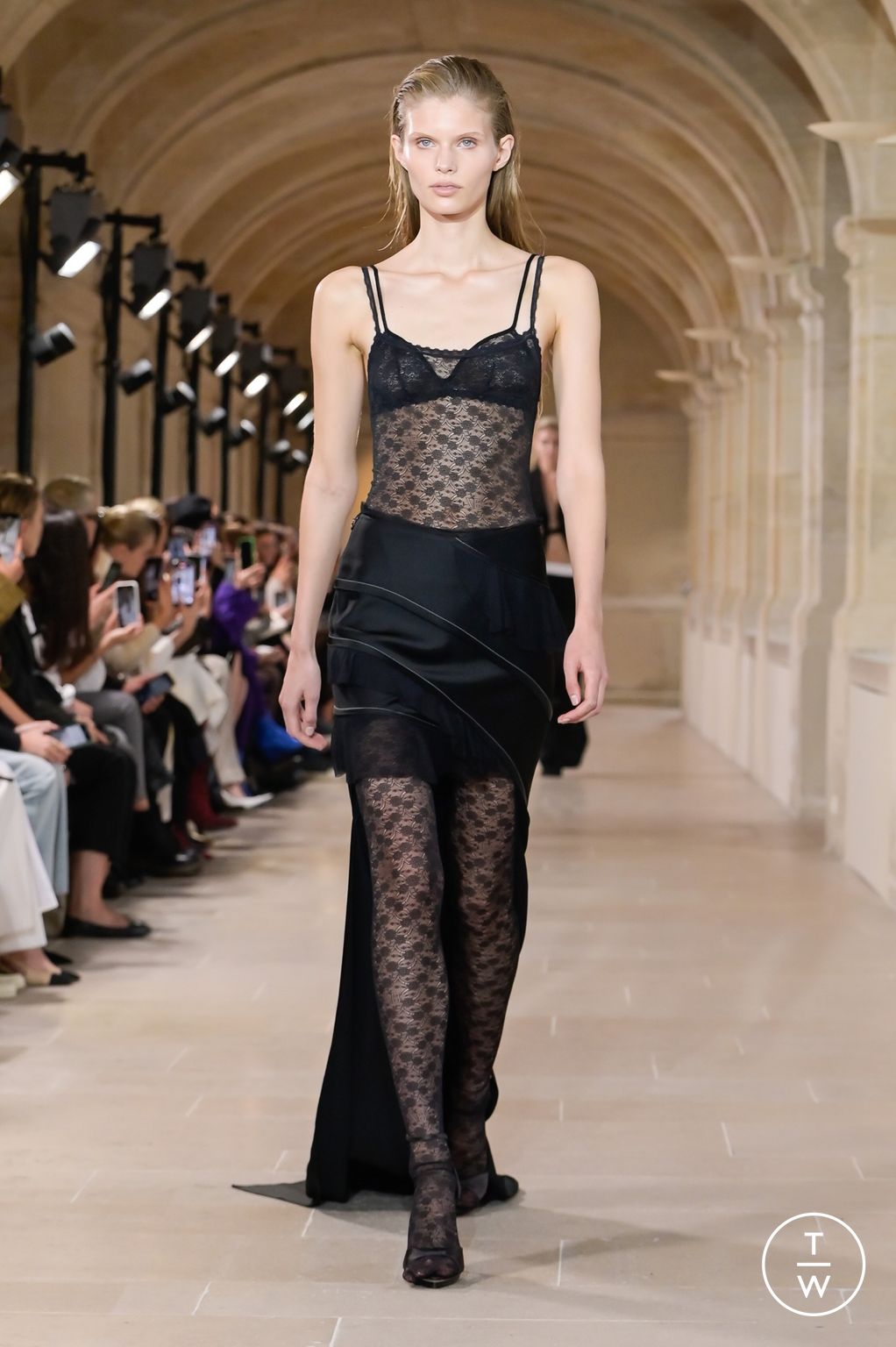 Fashion Week Paris Spring/Summer 2023 look 18 from the Victoria Beckham collection womenswear