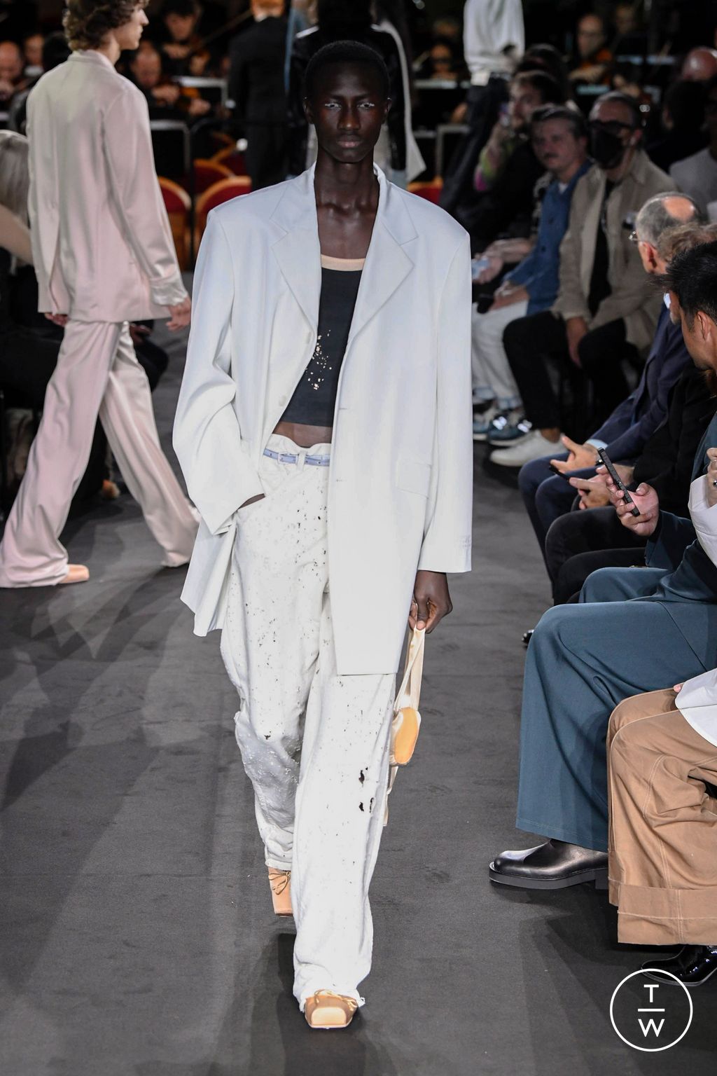 Fashion Week Milan Spring/Summer 2023 look 21 from the MM6 Maison Margiela collection womenswear