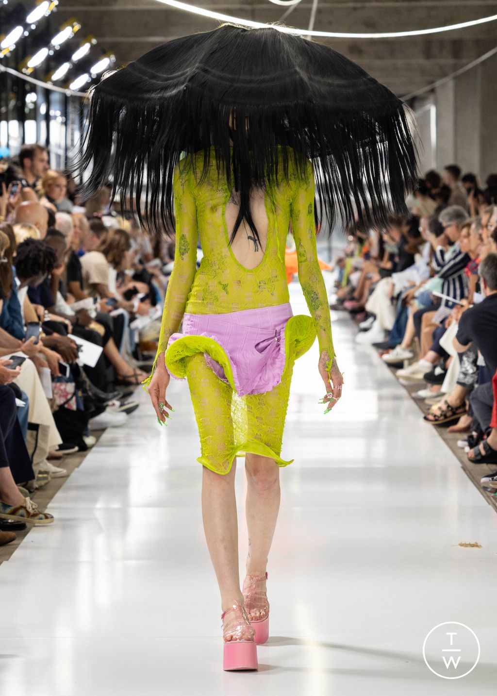 Fashion Week Paris Spring/Summer 2024 look 205 de la collection IFM PARIS menswear