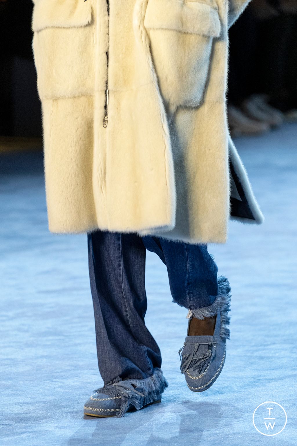 Fashion Week Milan Spring/Summer 2023 look 47 de la collection Fendi menswear accessories