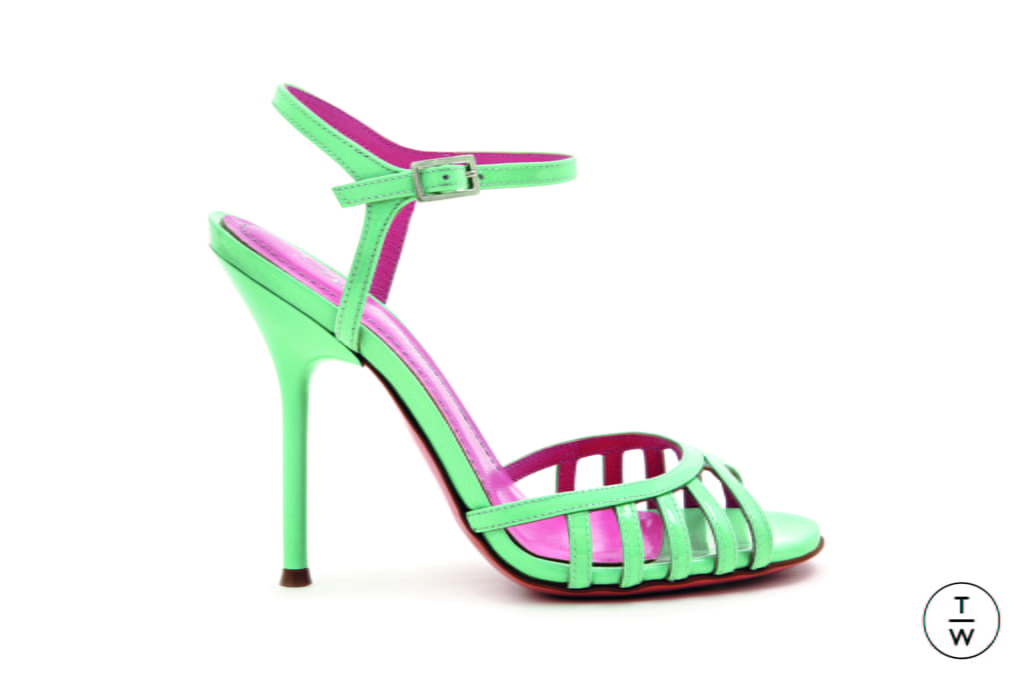 Fashion Week Milan Spring/Summer 2018 look 38 from the Blumarine collection 女装配饰