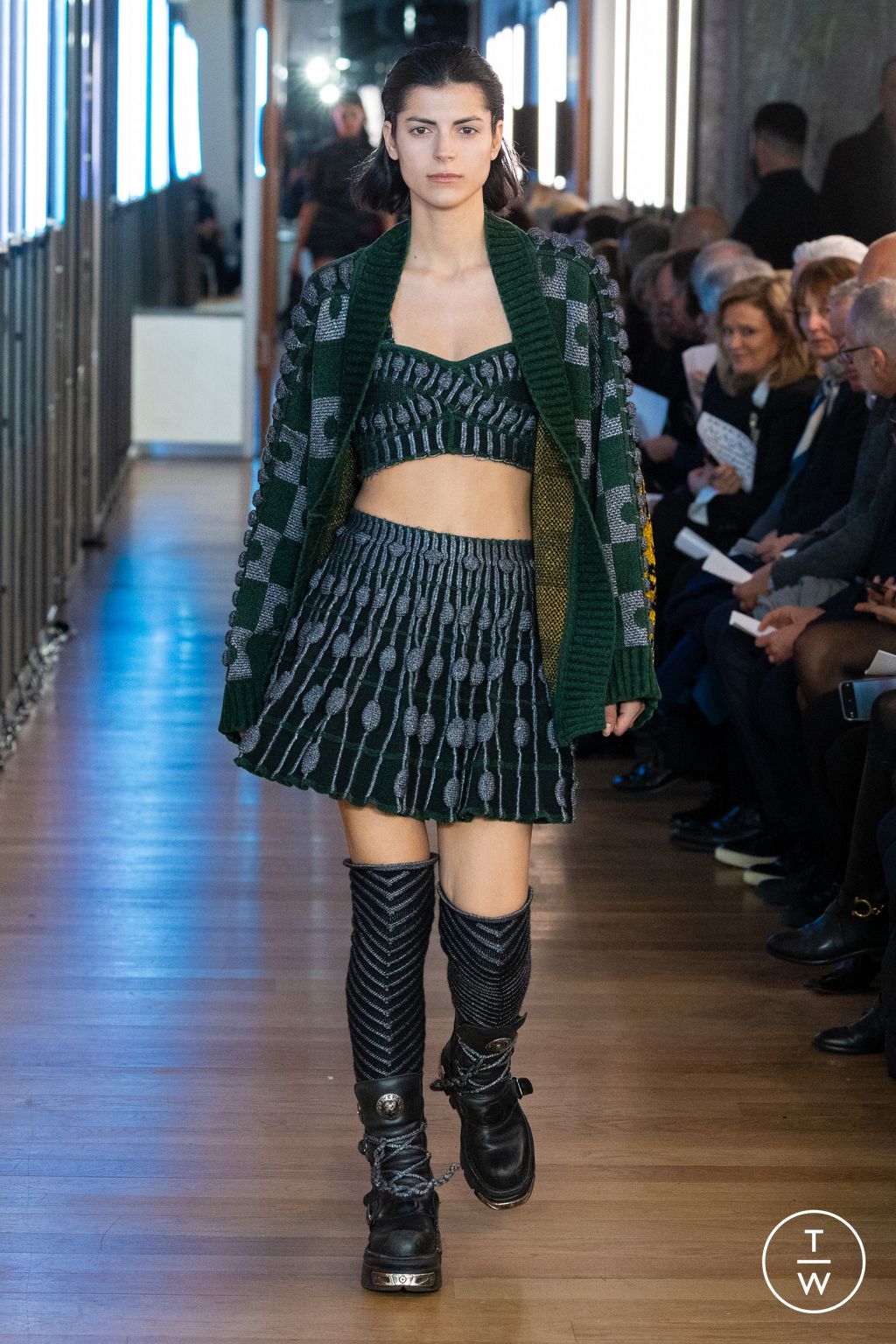 Fashion Week Paris Fall/Winter 2024 look 114 from the IFM PARIS collection 女装