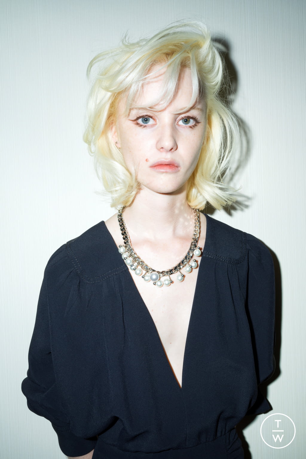 Fashion Week Milan Pre-Fall 2021 look 21 from the N°21 collection womenswear