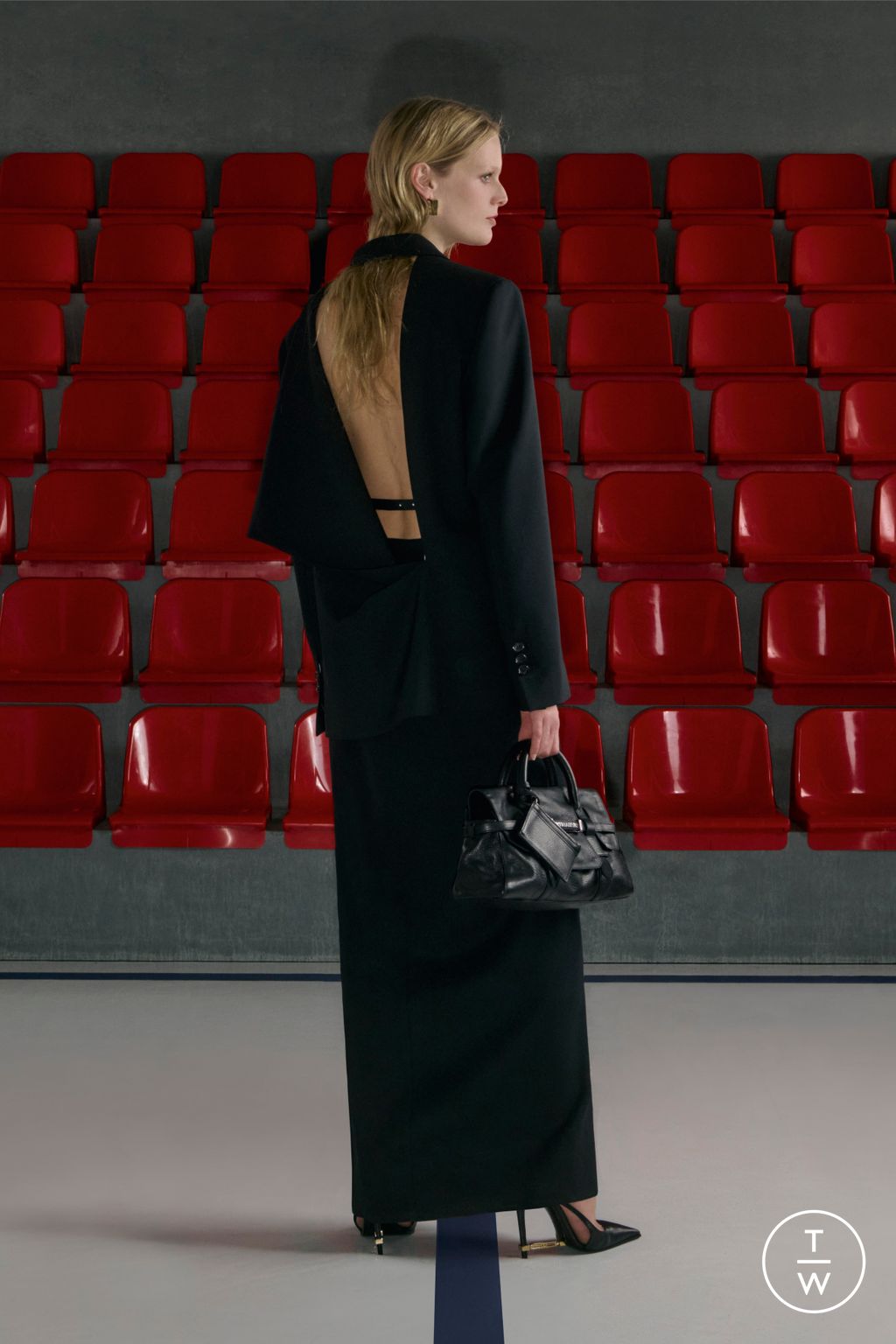 Fashion Week Milan Pre-Fall 2026 look 21 from the Dsquared2 collection womenswear