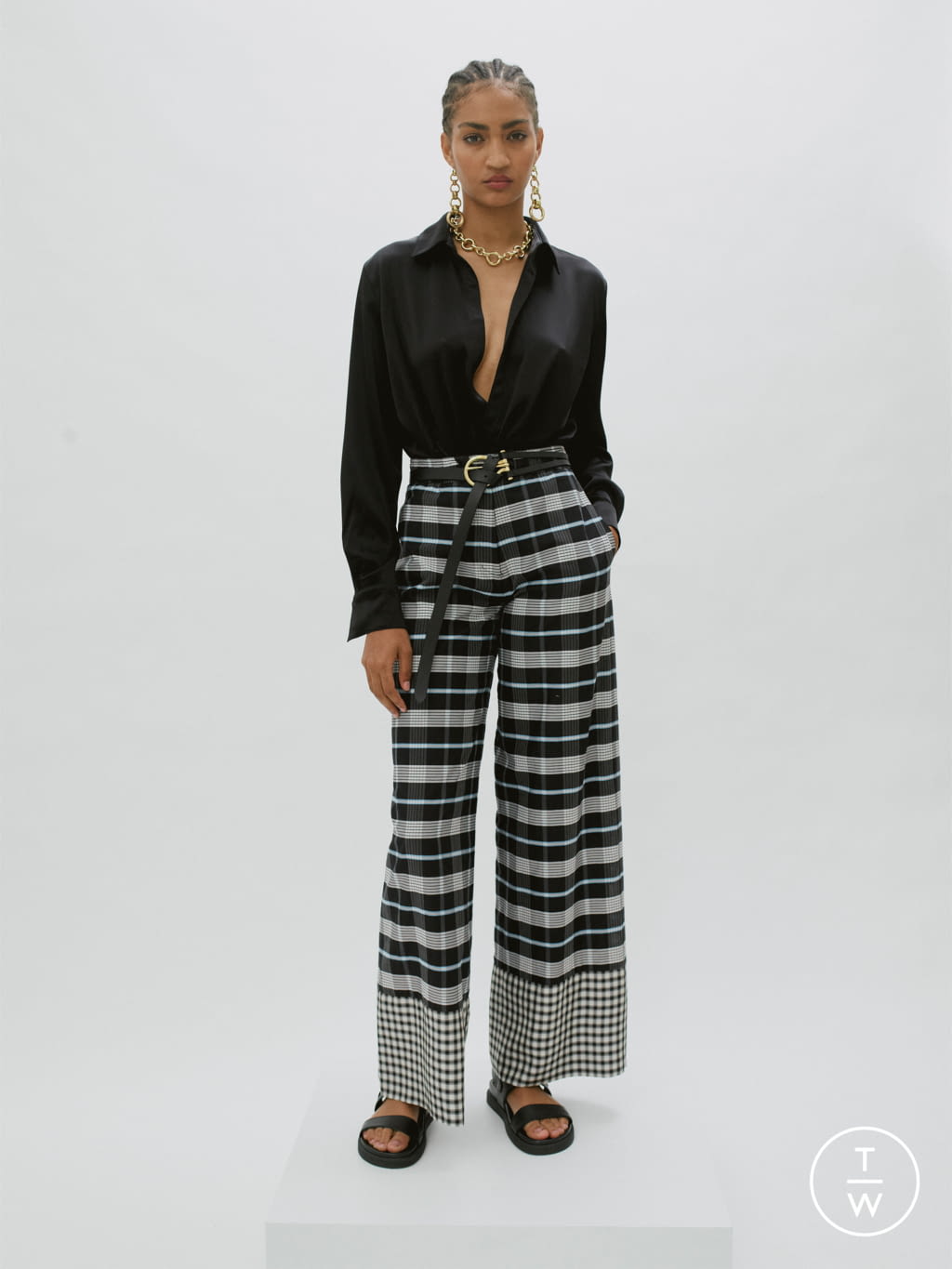 Fashion Week New York Spring/Summer 2022 look 28 de la collection Arias womenswear