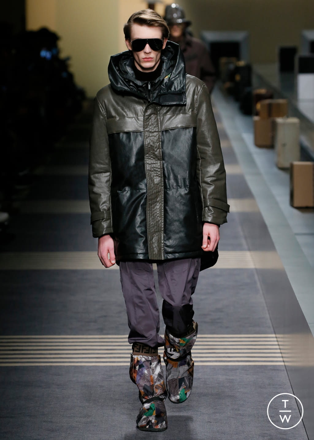 Fashion Week Milan Fall/Winter 2018 look 21 from the Fendi collection menswear