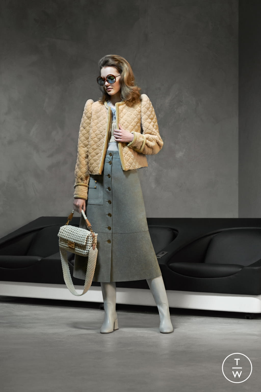 Fashion Week Milan Pre-Fall 2020 look 21 from the Fendi collection 女装