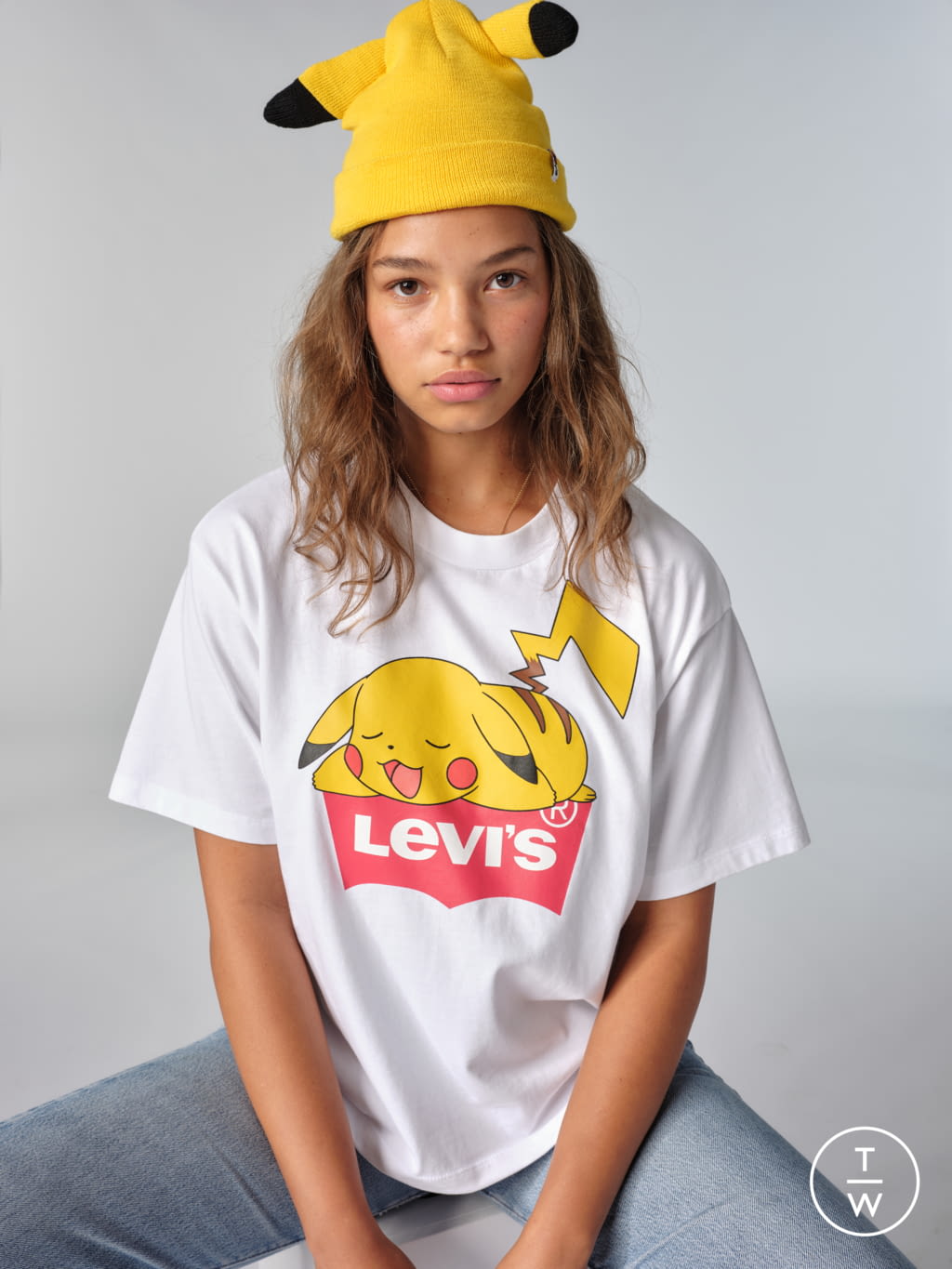 Fashion Week Paris Fall/Winter 2021 look 22 from the Levi’s® x Pokémon collection 女装