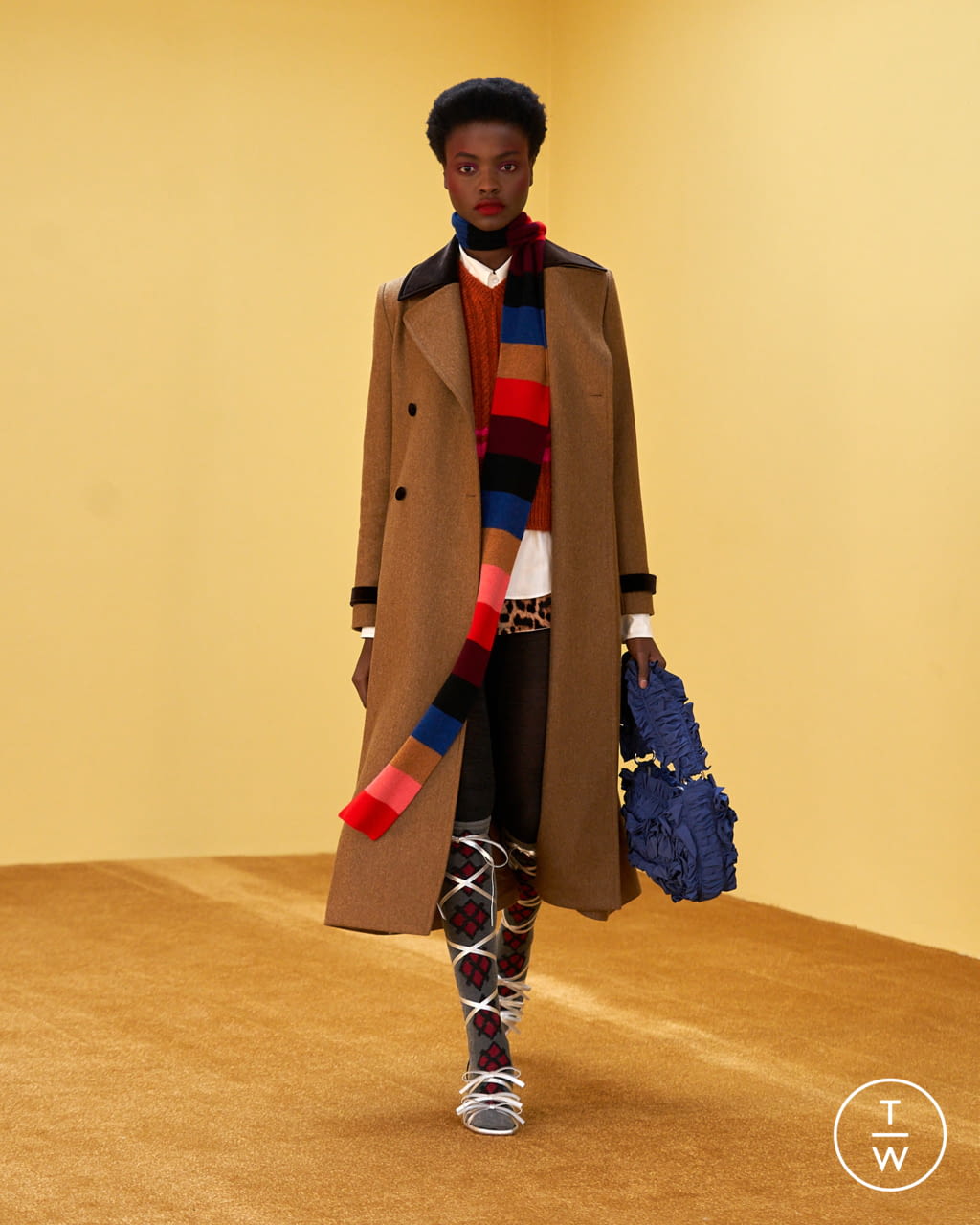 Fashion Week London Fall/Winter 2021 look 15 from the Molly Goddard collection 女装