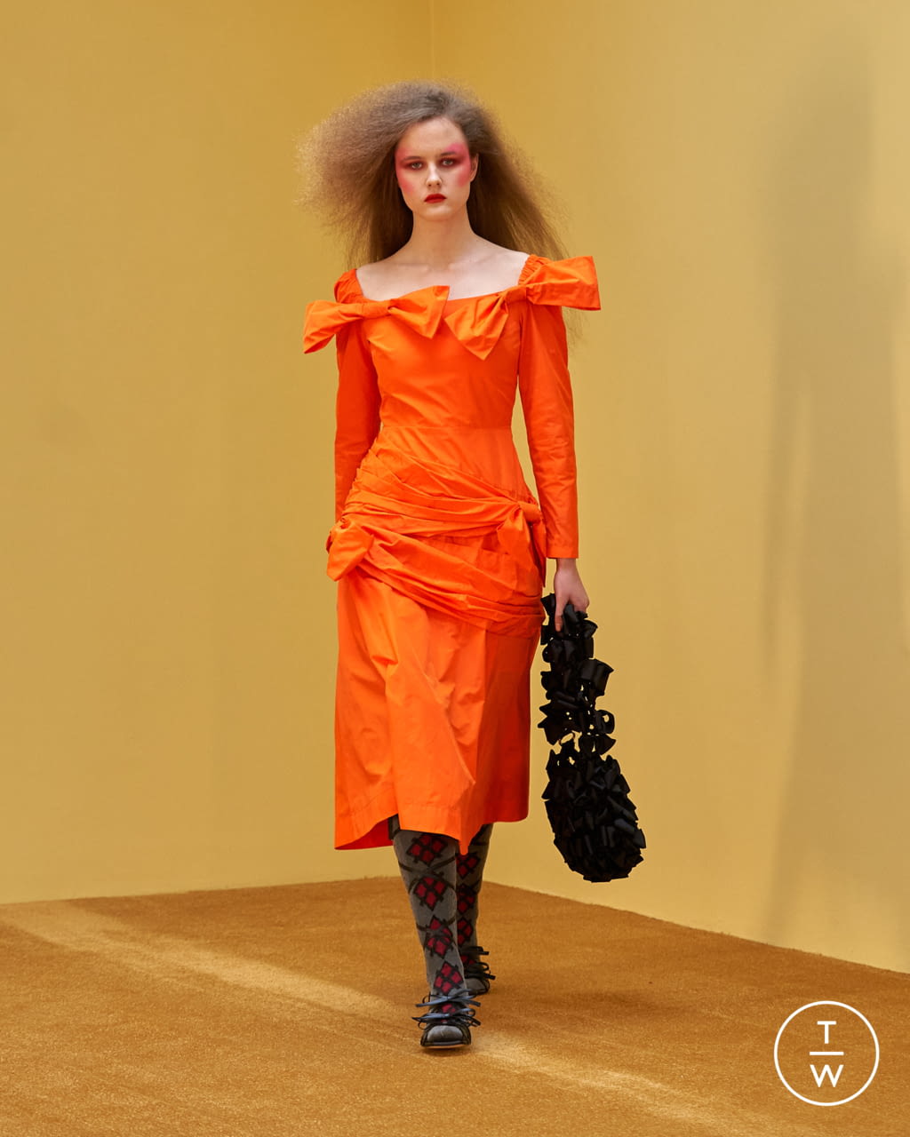 Fashion Week London Fall/Winter 2021 look 25 from the Molly Goddard collection womenswear