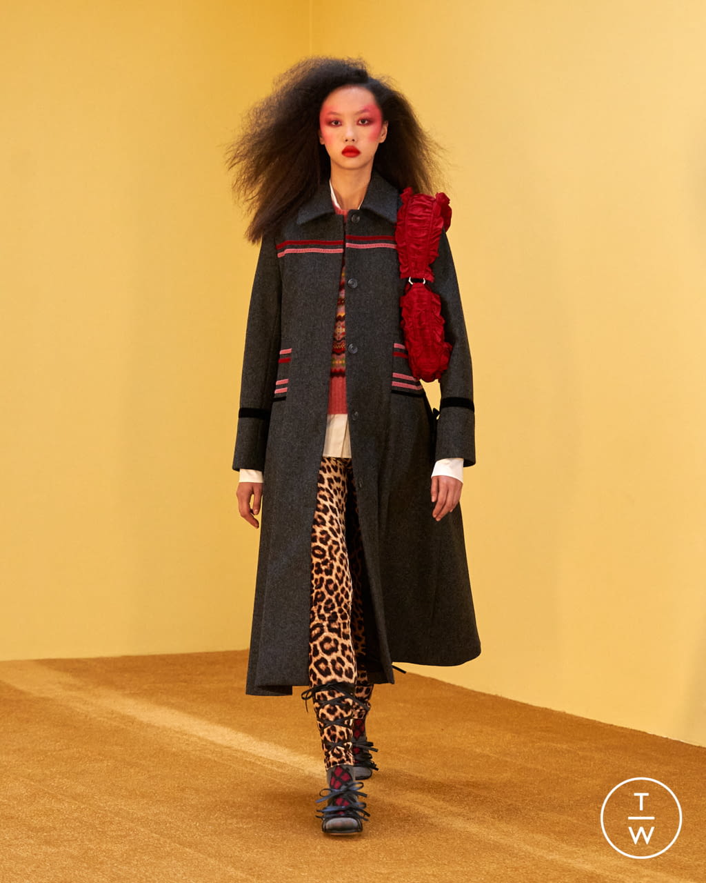 Fashion Week London Fall/Winter 2021 look 32 from the Molly Goddard collection womenswear