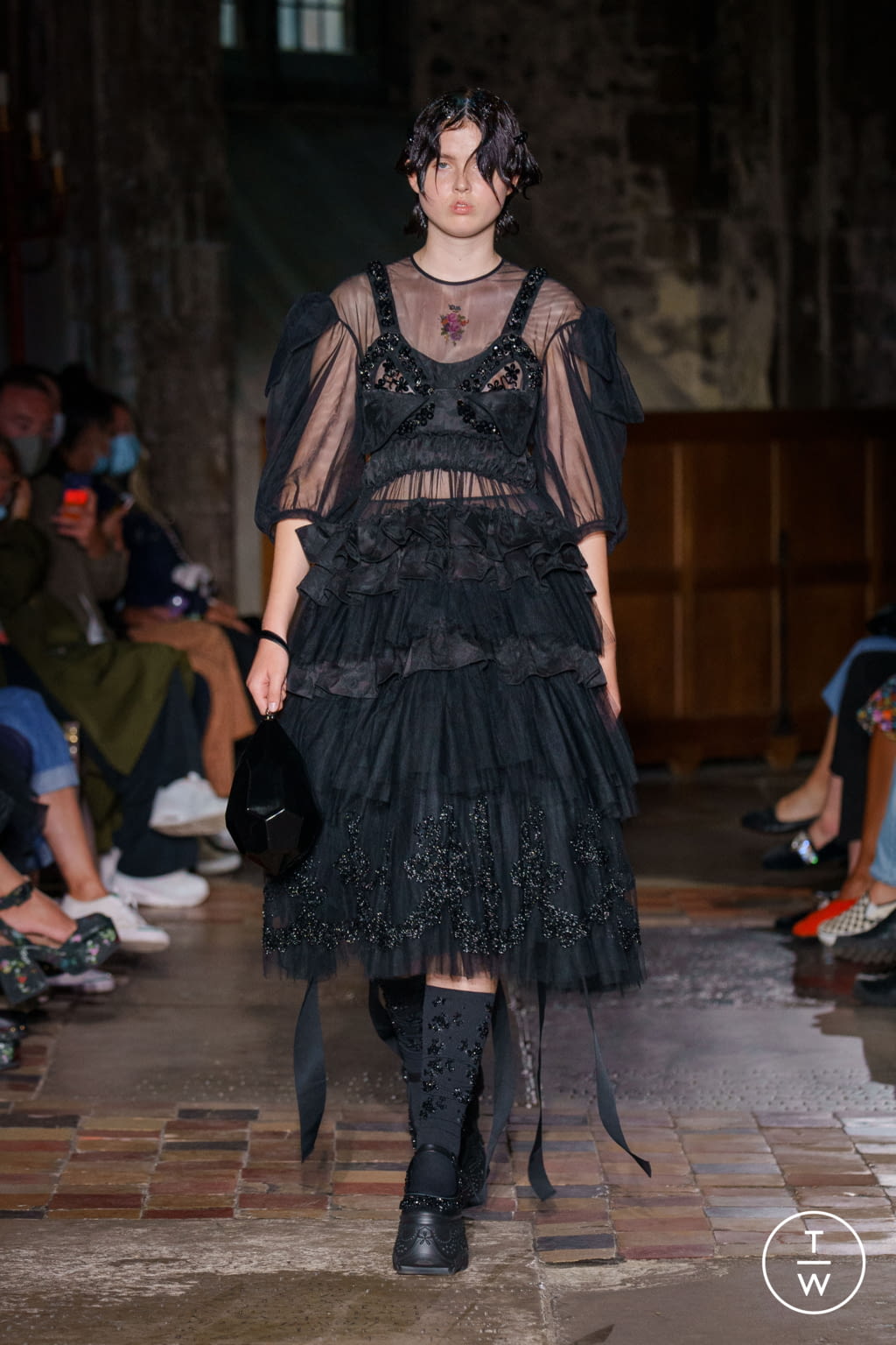 Fashion Week London Spring/Summer 2022 look 13 from the Simone Rocha collection womenswear