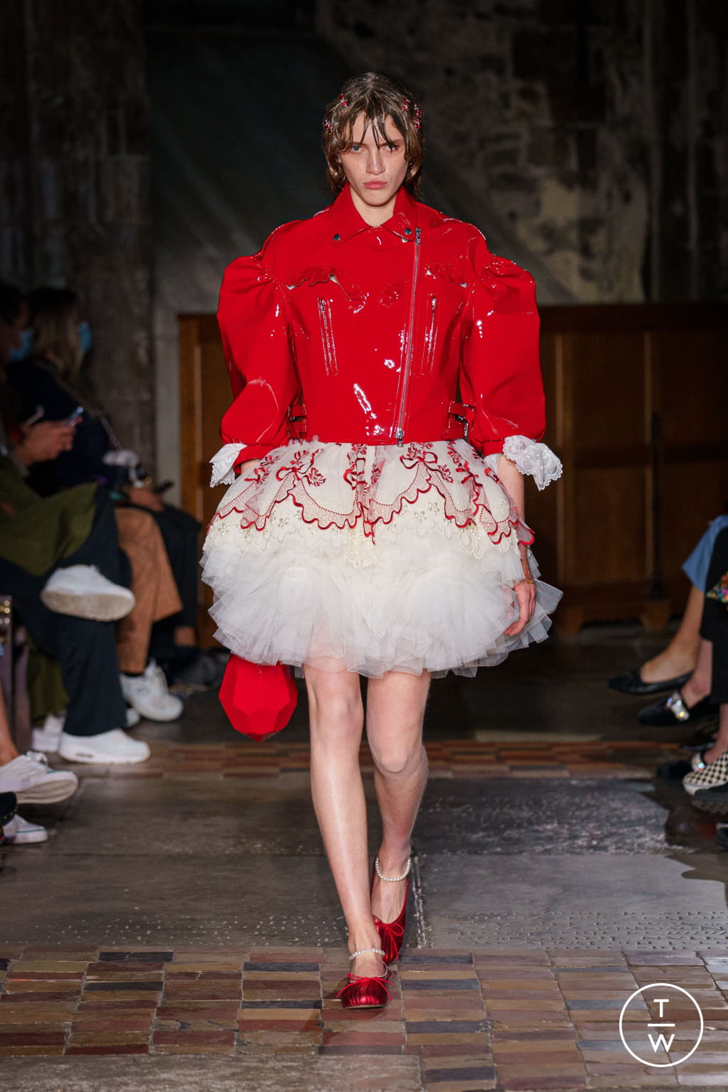 Fashion Week London Spring/Summer 2022 look 29 from the Simone Rocha collection 女装