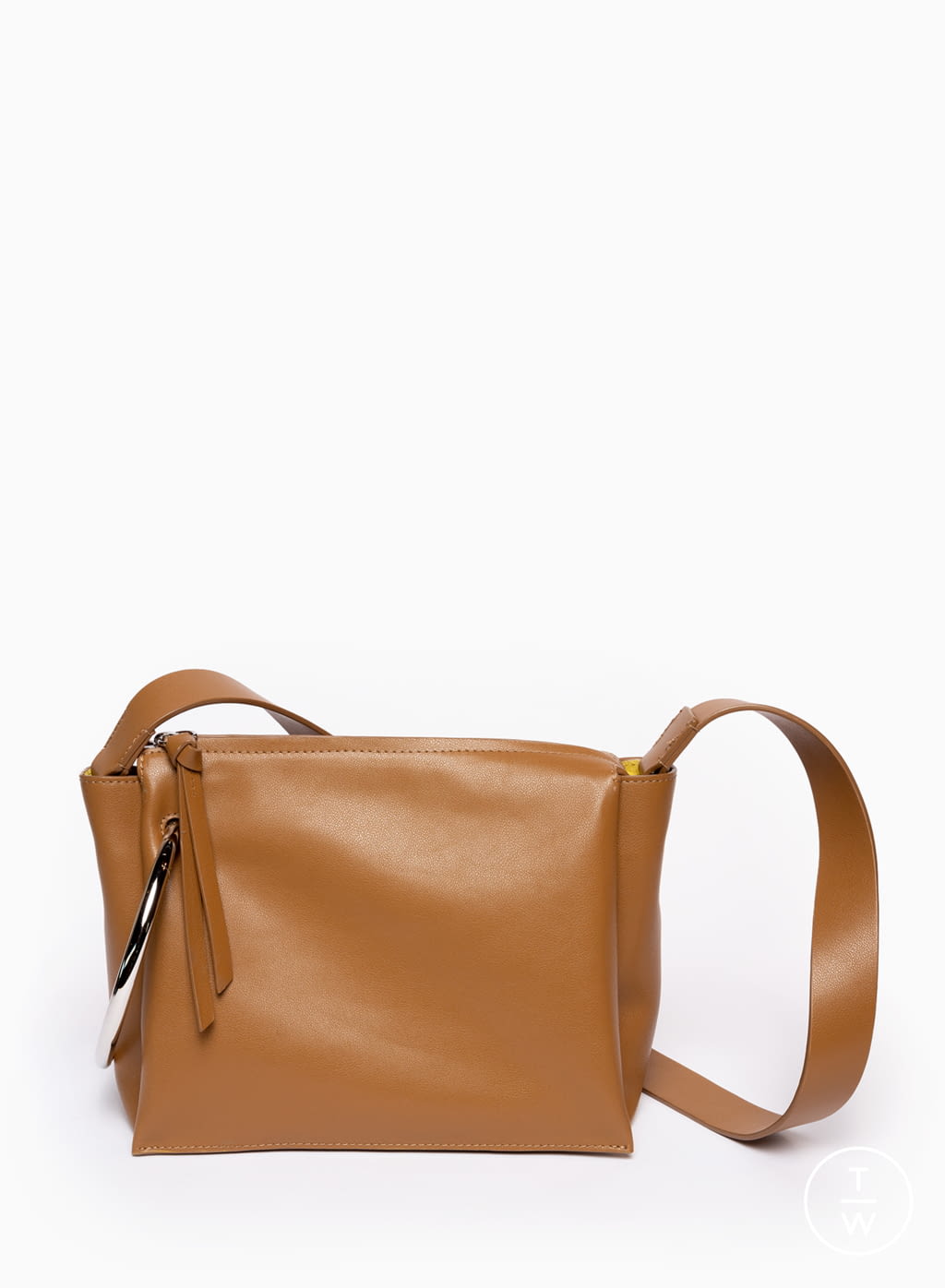 Fashion Week Paris Fall/Winter 2021 look 2 from the Dries Van Noten collection womenswear accessories