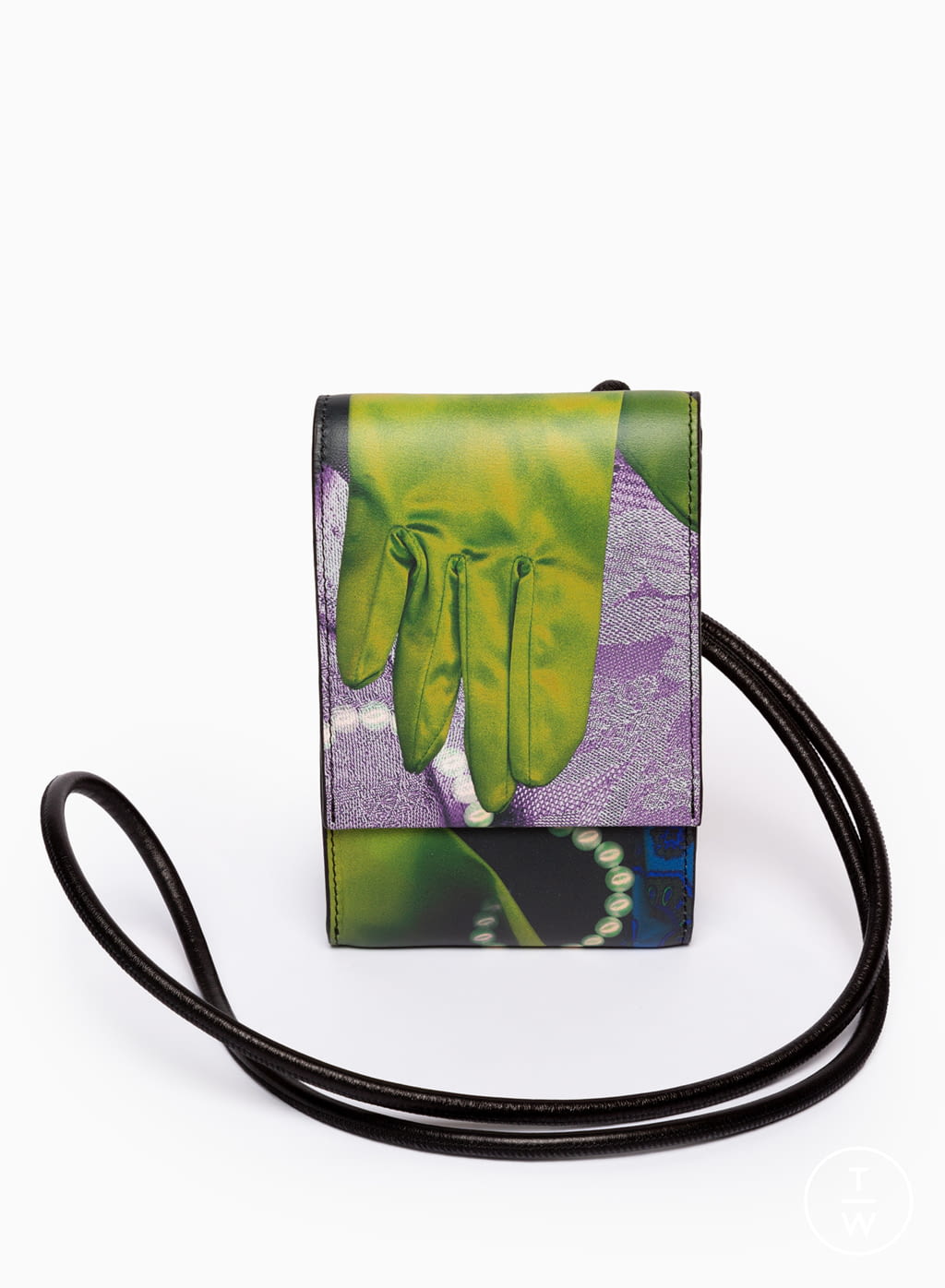 Fashion Week Paris Fall/Winter 2021 look 55 from the Dries Van Noten collection 女装配饰