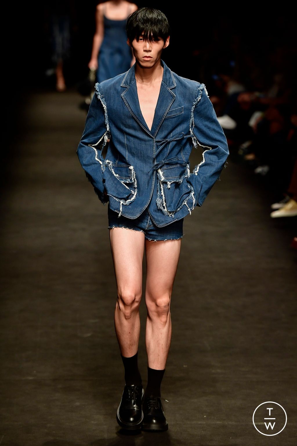 Fashion Week Milan Spring/Summer 2023 look 10 de la collection Act n°1 womenswear