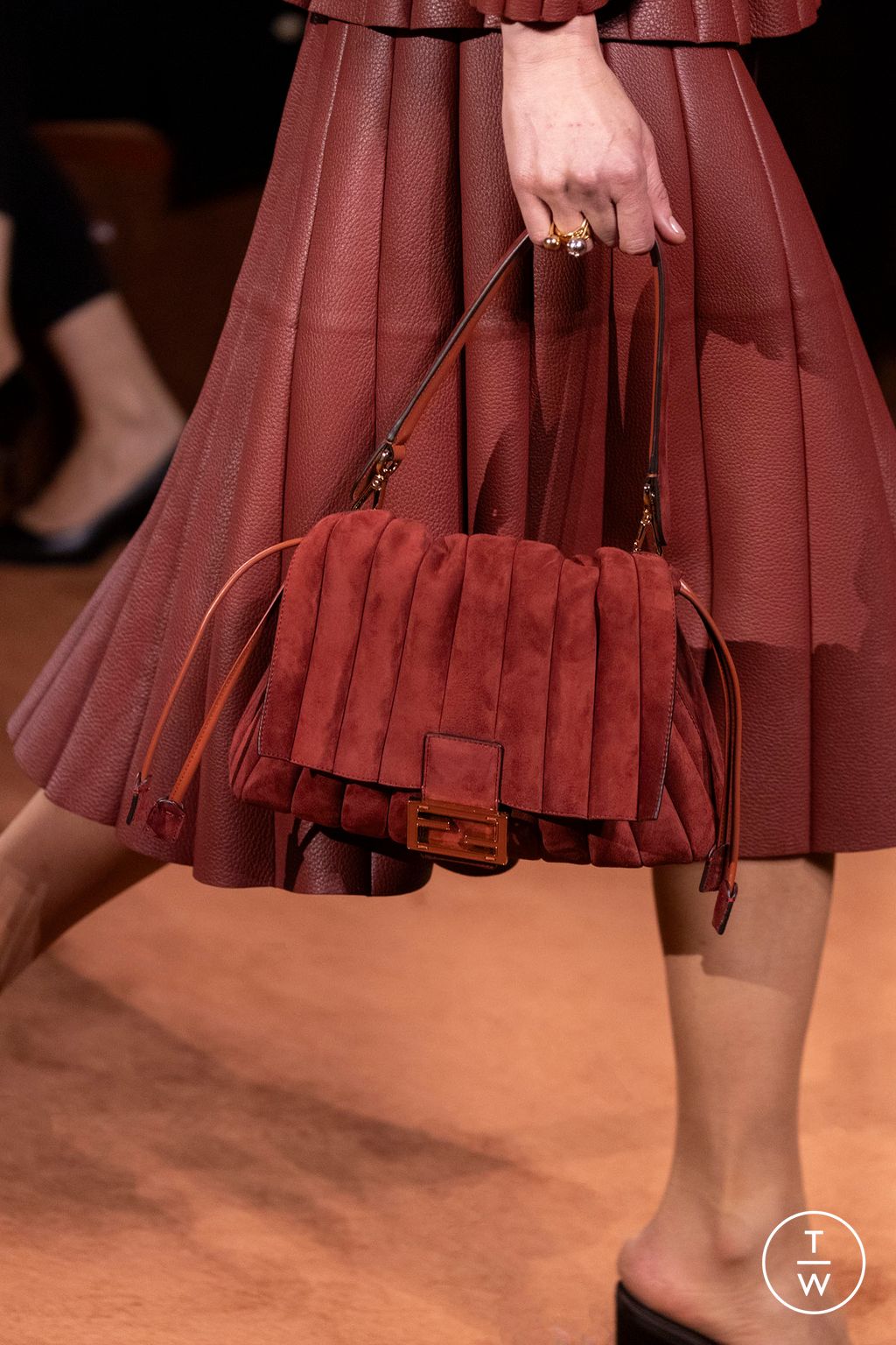 Fashion Week Milan Fall/Winter 2025 look 61 from the Fendi collection womenswear accessories