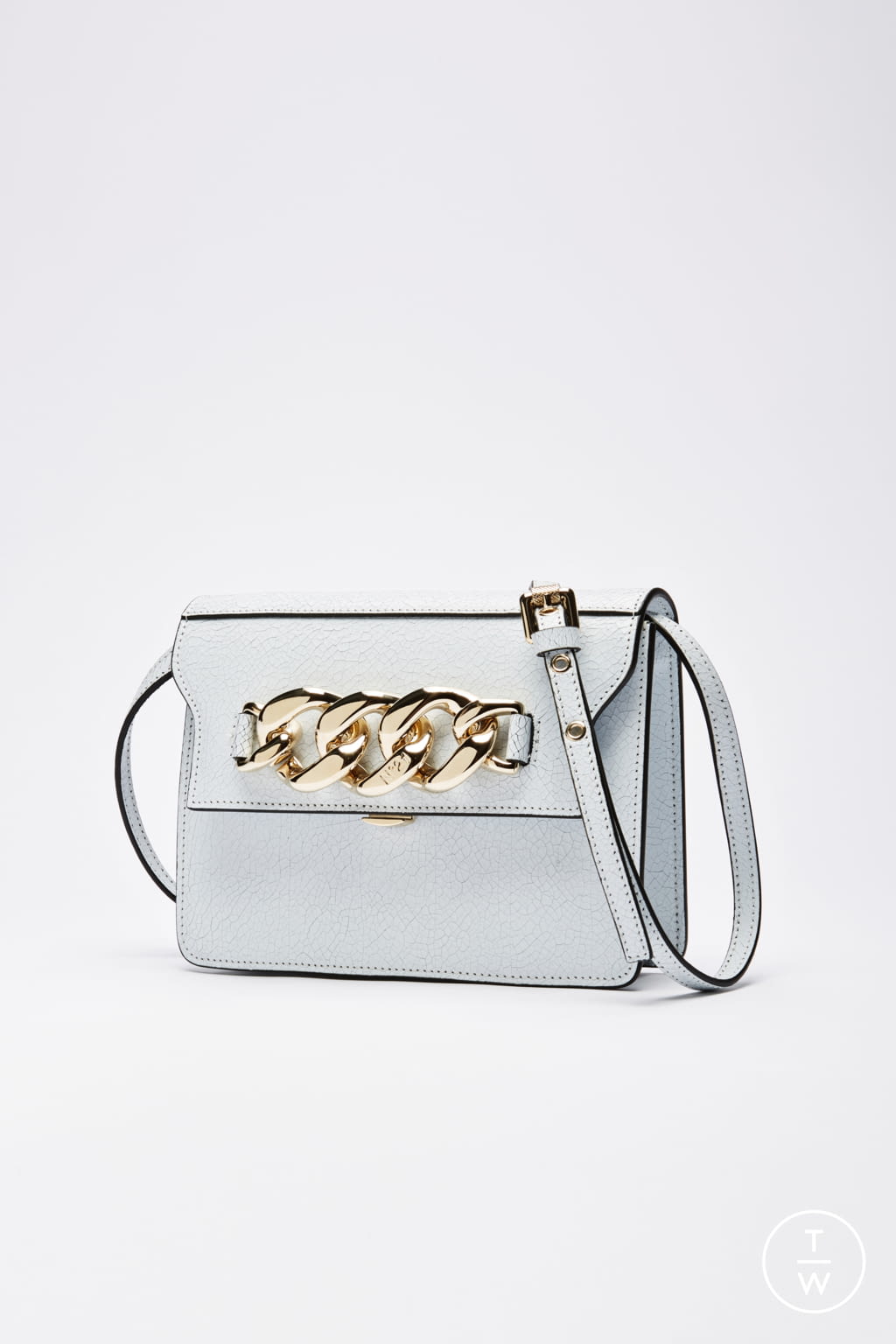 Fashion Week Milan Spring/Summer 2021 look 6 from the N°21 collection womenswear accessories