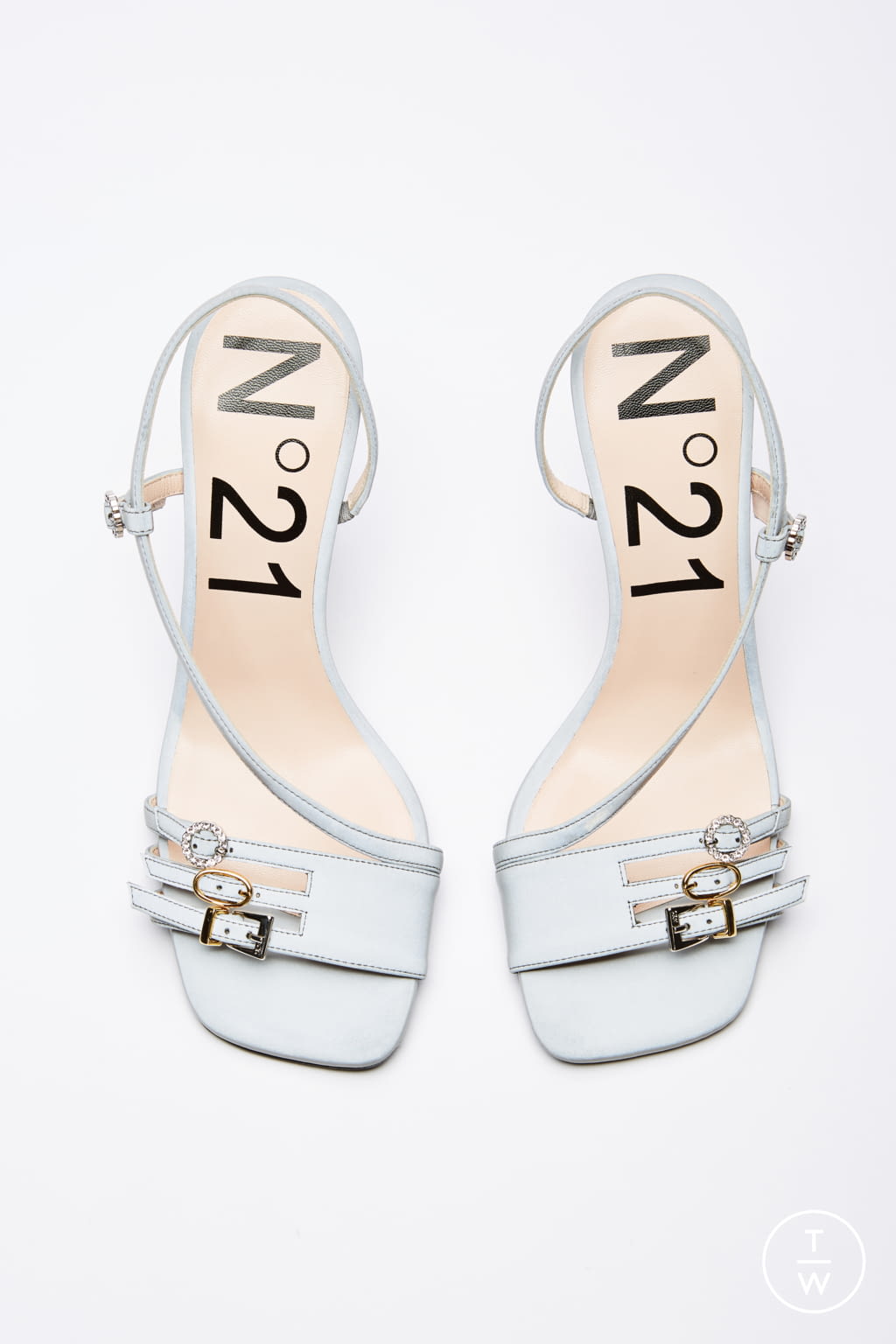 Fashion Week Milan Spring/Summer 2021 look 43 from the N°21 collection womenswear accessories