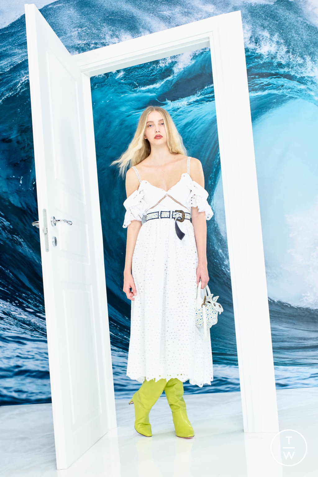 Fashion Week Milan Resort 2021 look 15 from the Vivetta collection 女装