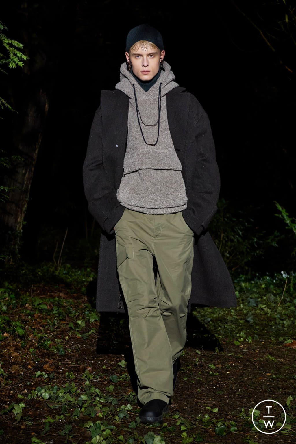 Fashion Week Paris Fall/Winter 2021 look 38 from the Wooyoungmi collection menswear