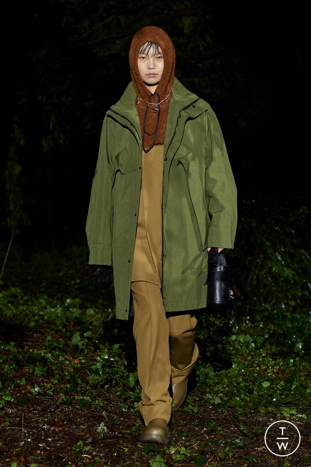 Fashion Week Paris Fall/Winter 2021 look 53 from the Wooyoungmi collection menswear