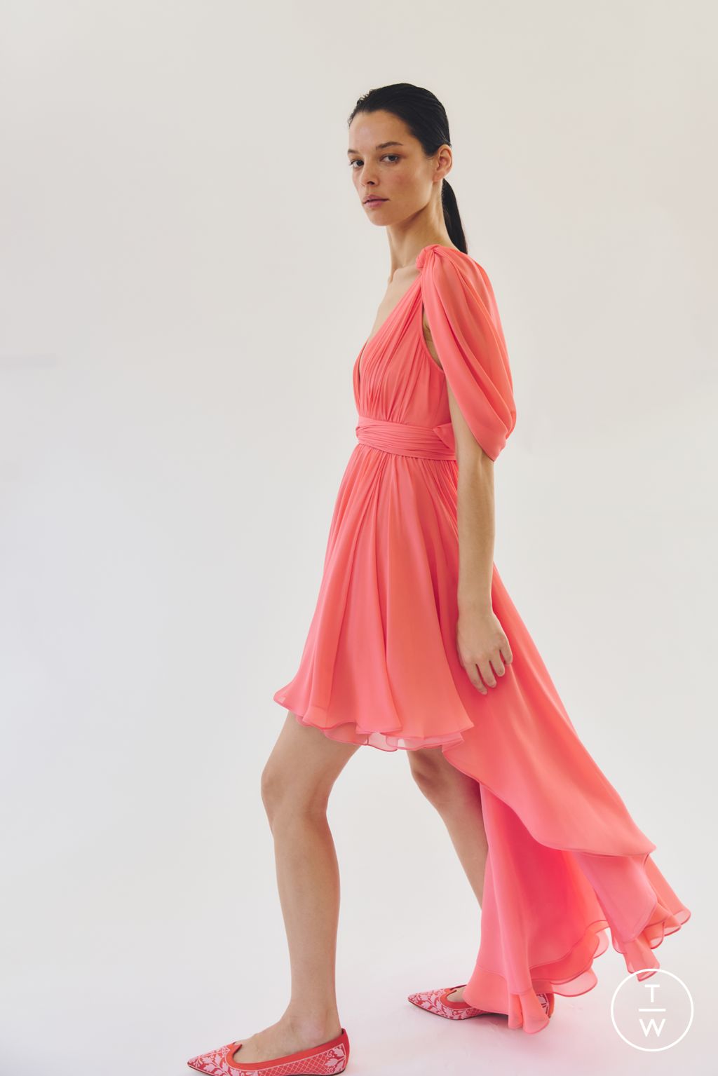 Fashion Week Paris Resort 2026 look 21 de la collection Giambattista Valli womenswear