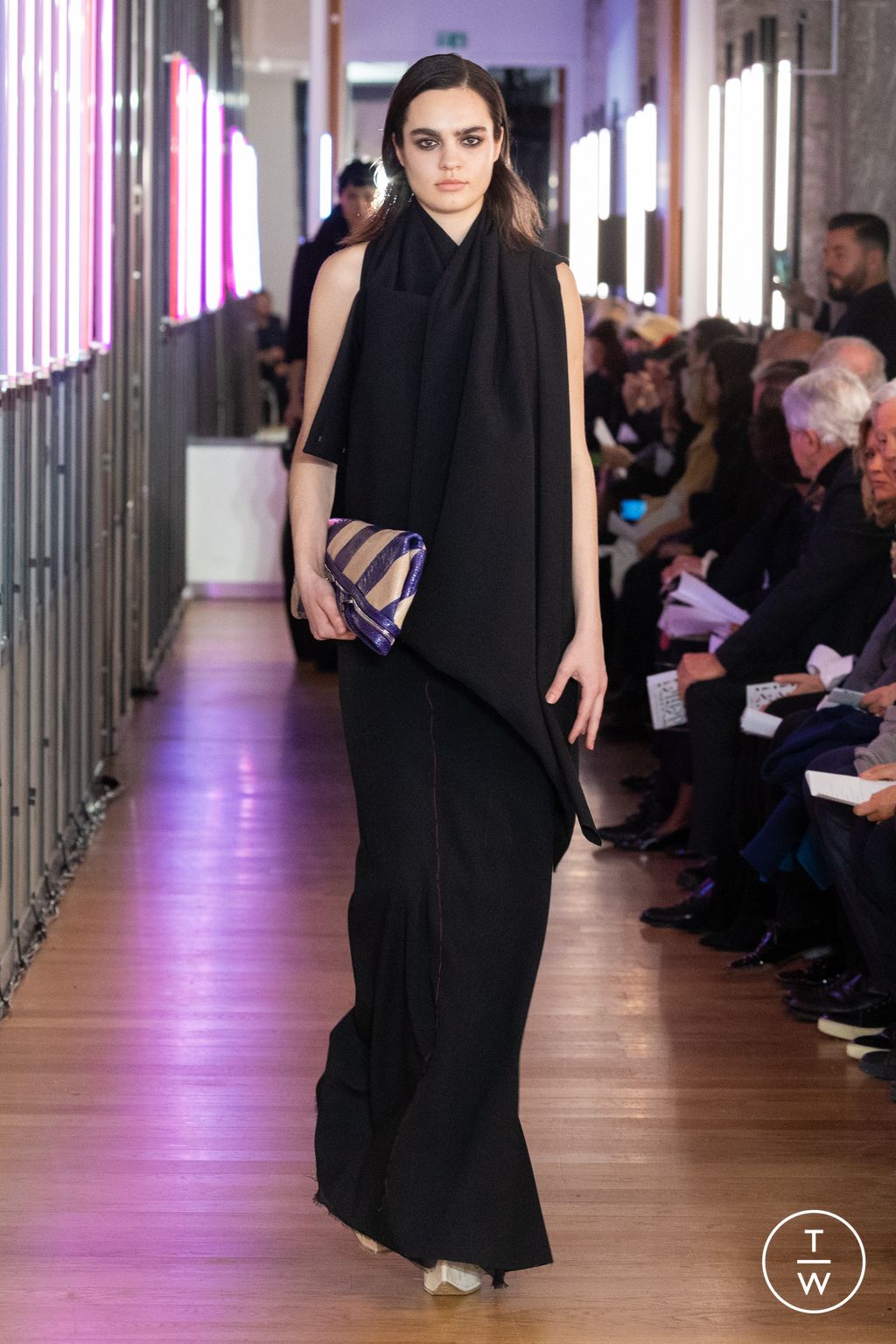 Fashion Week Paris Fall/Winter 2024 look 123 from the IFM PARIS collection womenswear