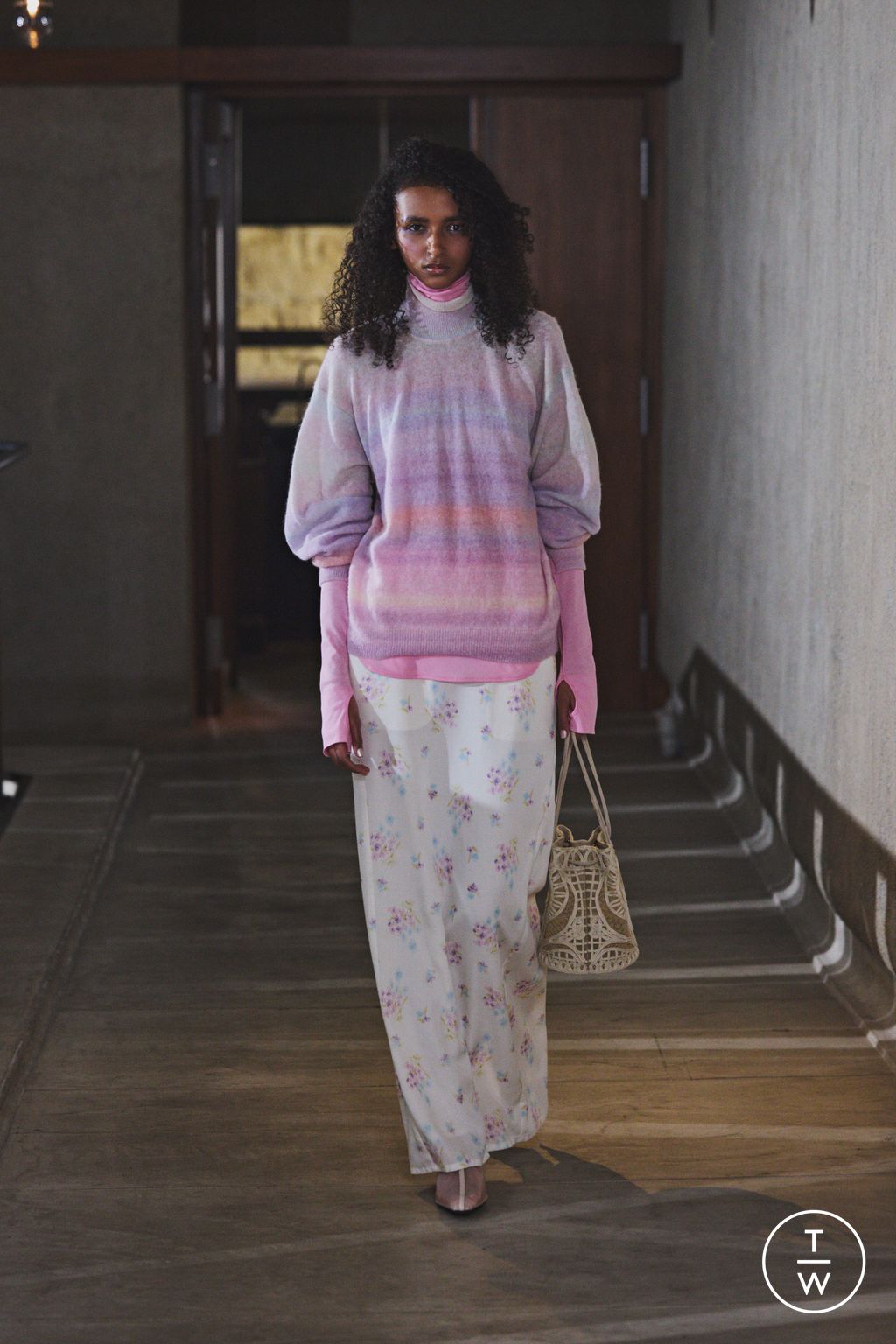 Fashion Week Paris Spring/Summer 2026 look 21 from the Mame Kurogouchi collection womenswear