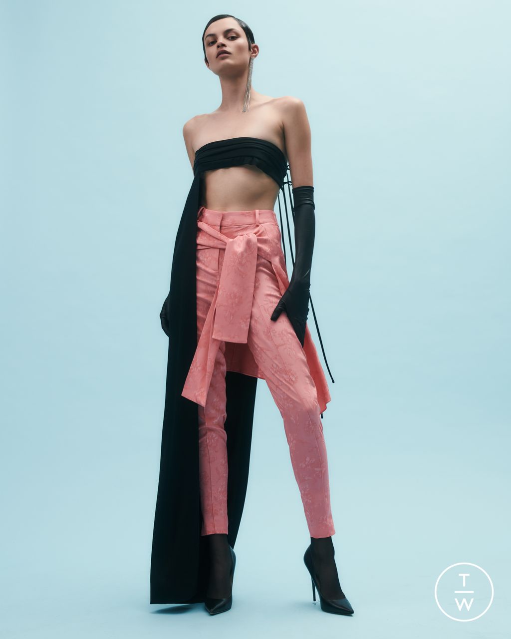 Fashion Week New York Resort 2024 look 21 from the Hellessy collection womenswear
