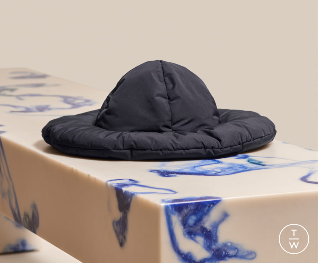 Fashion Week Milan Fall/Winter 2021 look 63 de la collection Tod's womenswear accessories