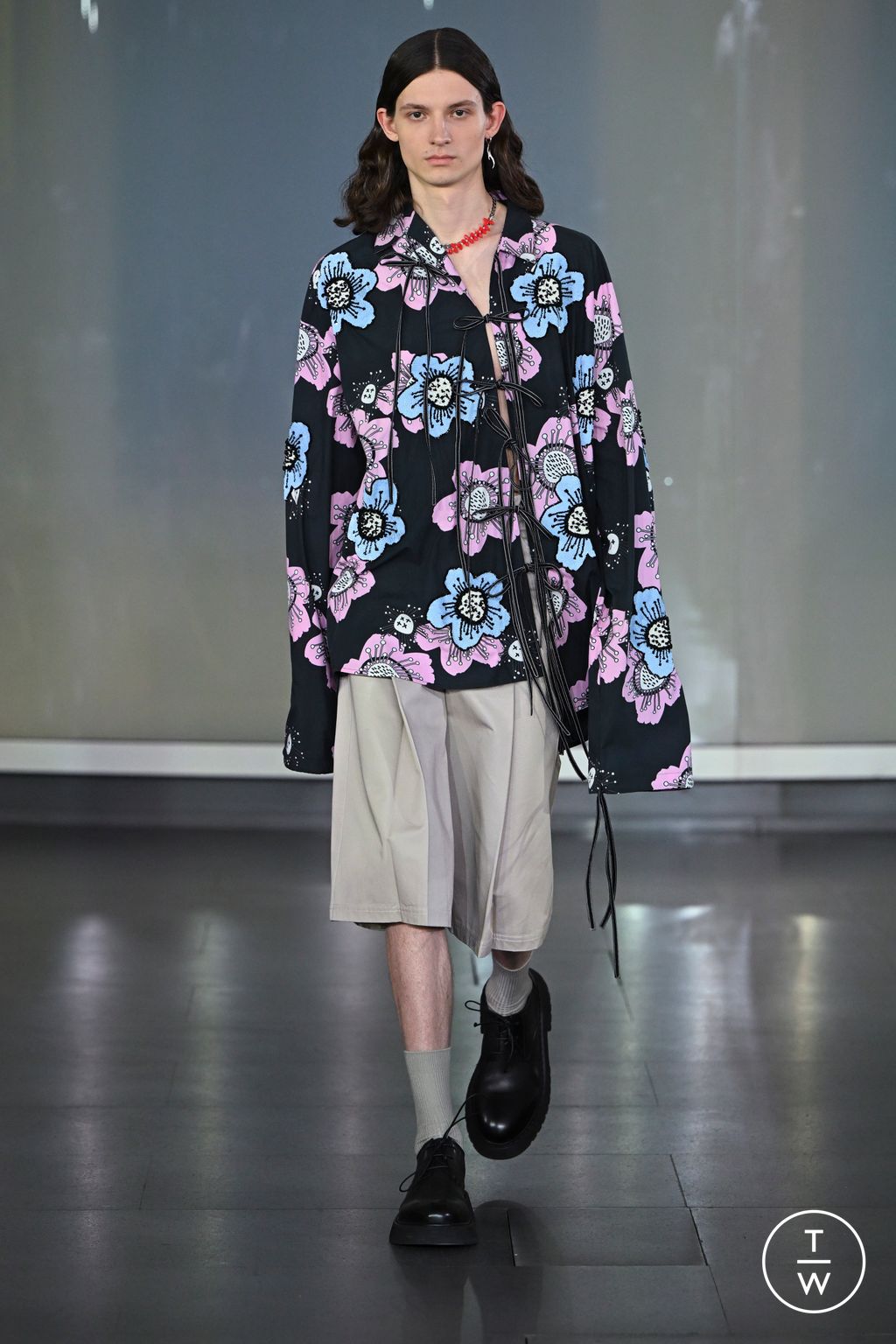 Fashion Week Milan Spring/Summer 2023 look 22 from the Dhruv-Kapoor collection 男装