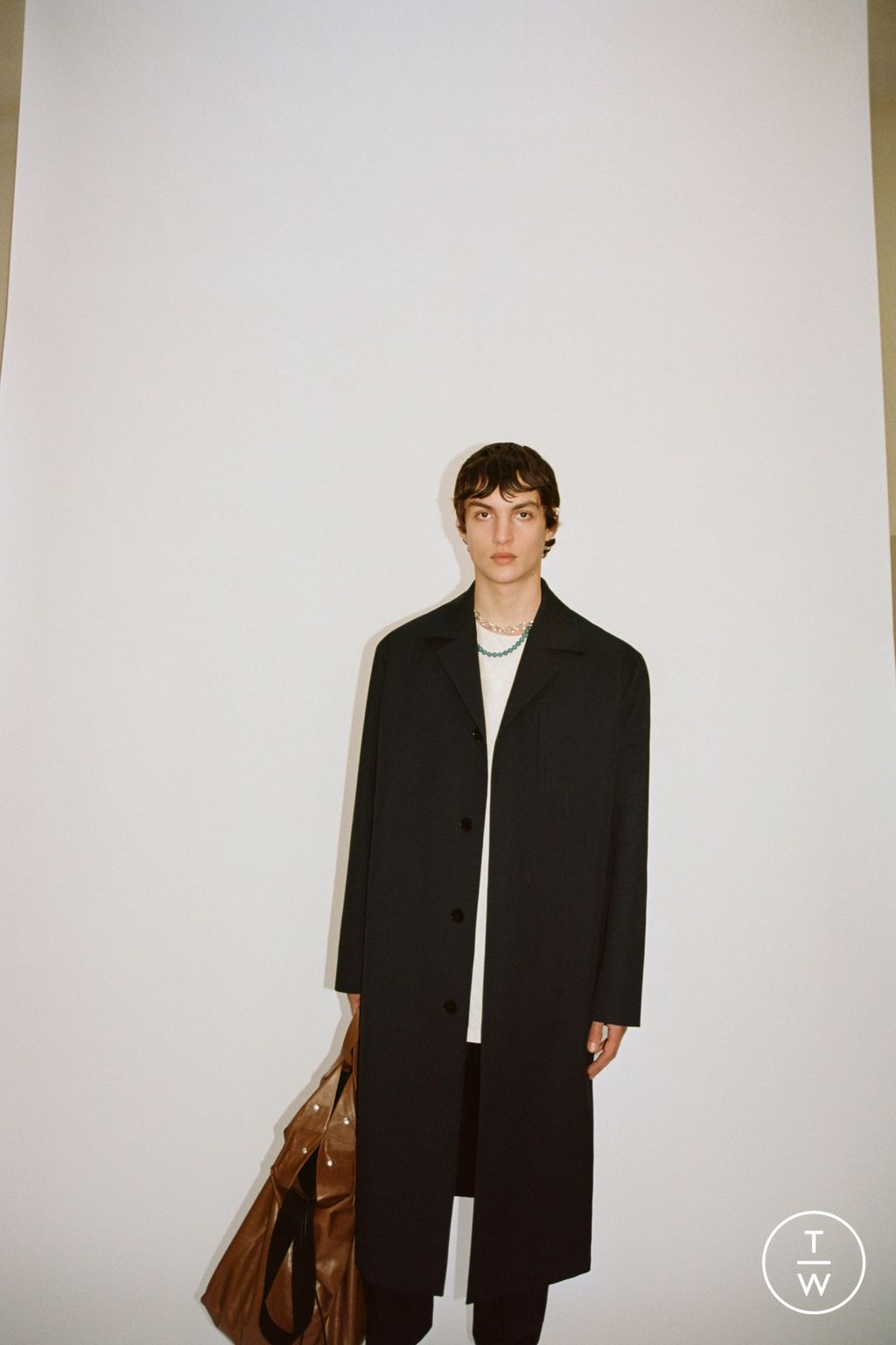 Fashion Week Milan Pre-Fall 2023 look 22 from the Jil Sander collection menswear
