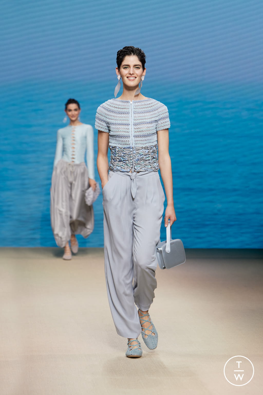 Fashion Week Milan Spring/Summer 2022 look 22 from the Giorgio Armani collection 女装