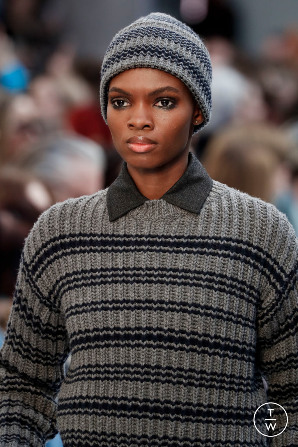 Fashion Week Milan Fall/Winter 2020 look 4 from the Max Mara collection womenswear accessories