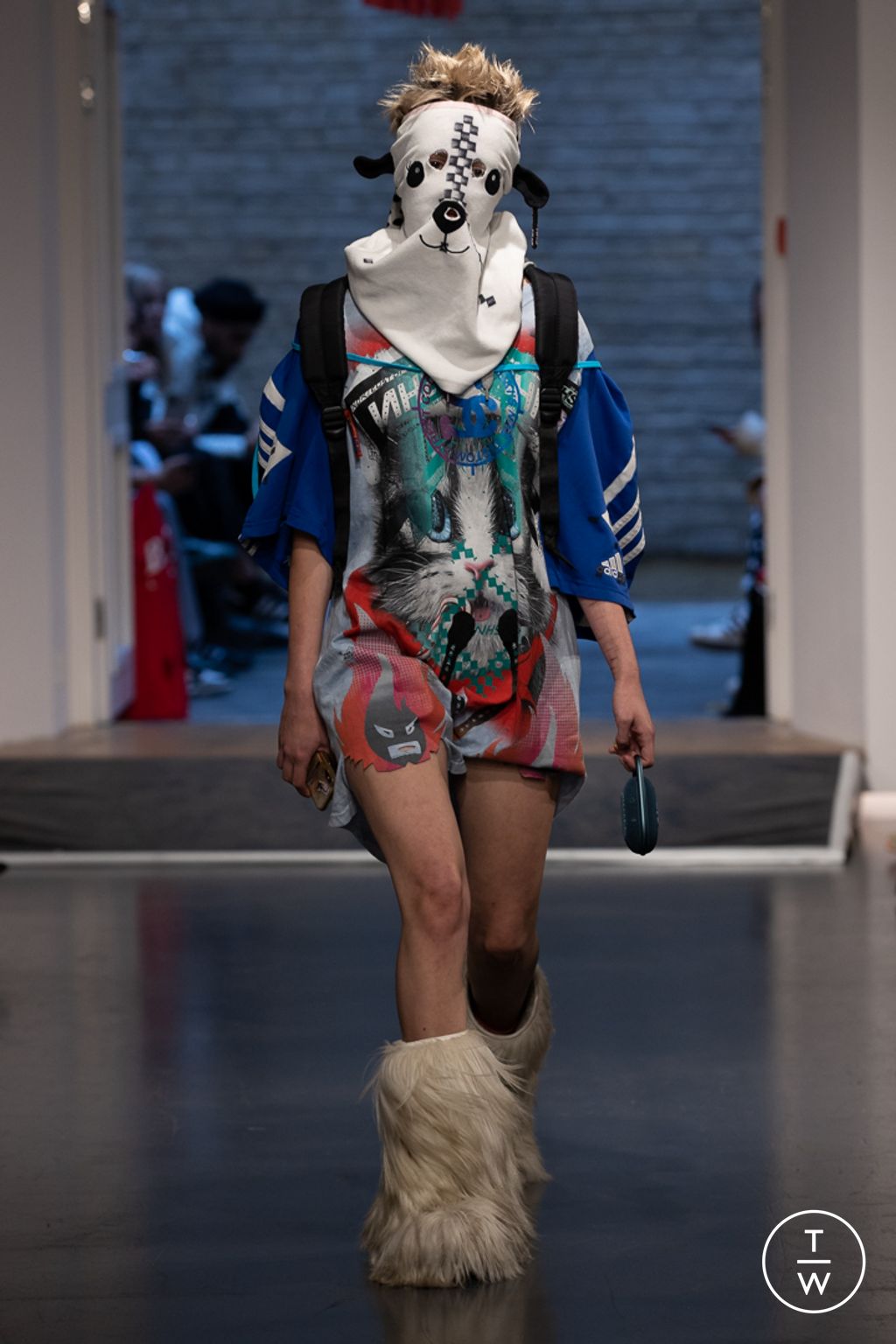 Fashion Week London Spring/Summer 2023 look 22 from the NOKI collection womenswear