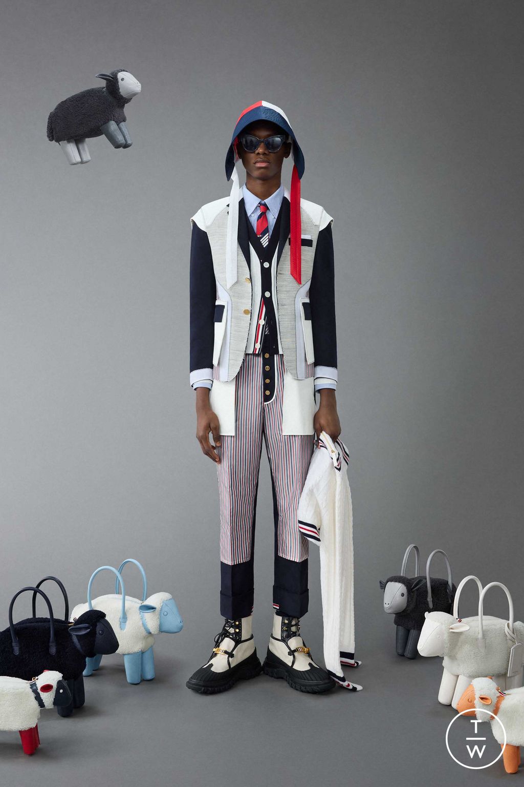 Fashion Week New York Resort 2024 look 22 from the Thom Browne collection menswear