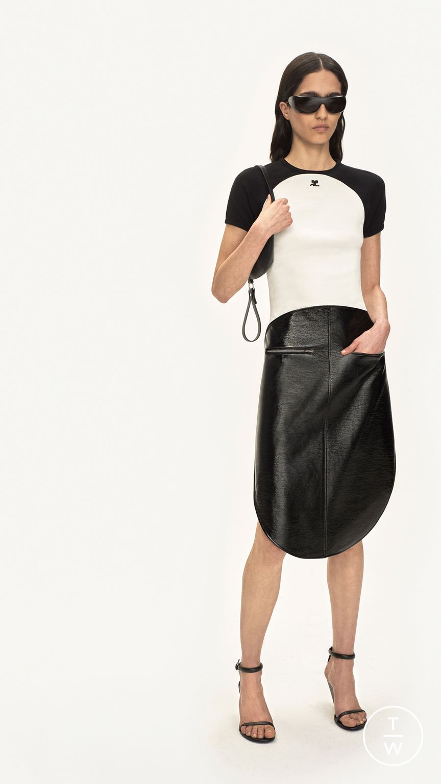 Fashion Week Paris Pre-Fall 2025 look 22 from the Courrèges collection womenswear