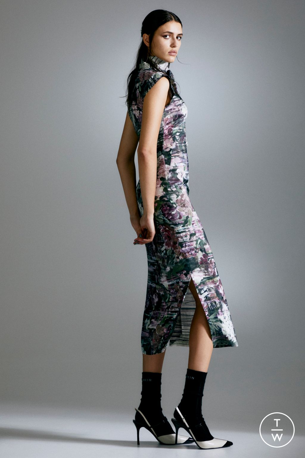Fashion Week Milan Pre-Fall 2024 look 22 de la collection Alberta Ferretti womenswear