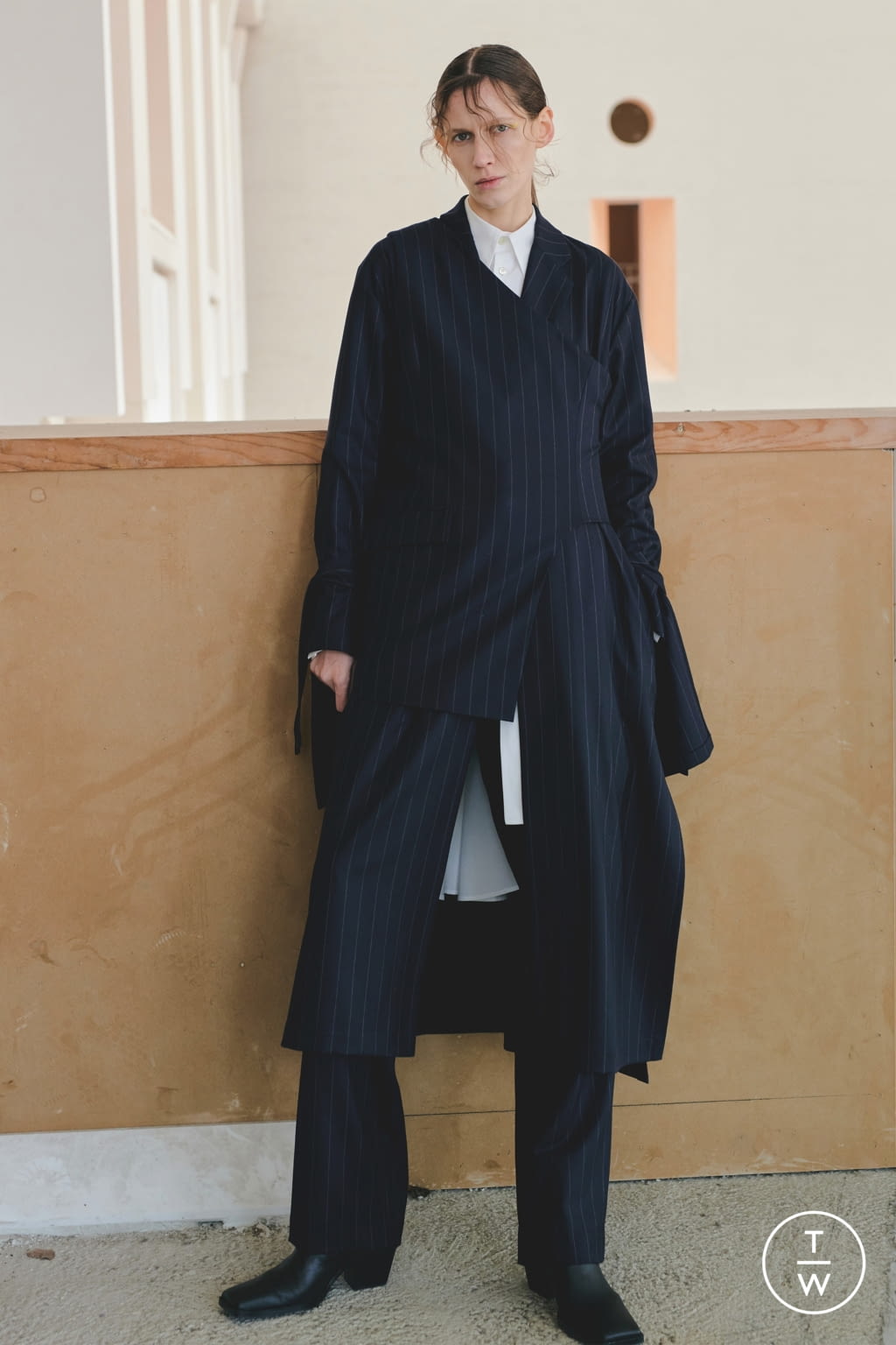 Fashion Week Paris Fall/Winter 2021 look 22 from the Ujoh collection 女装