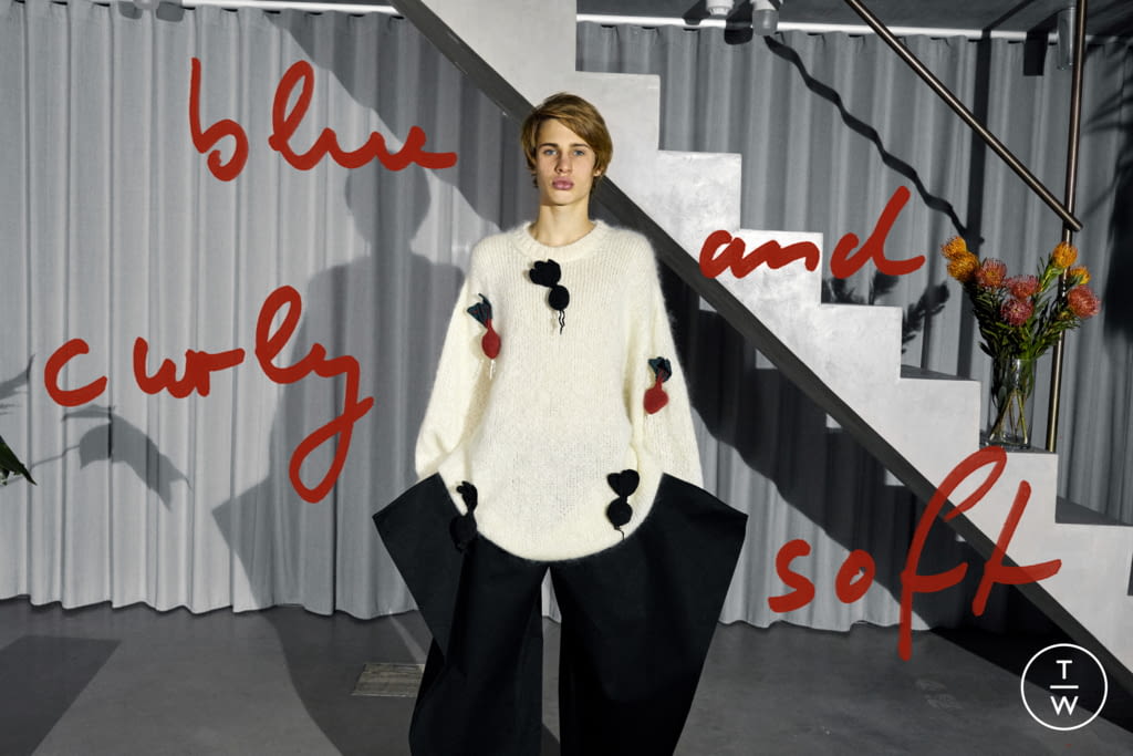 Fashion Week Paris Fall/Winter 2021 look 22 from the JW Anderson collection 男装