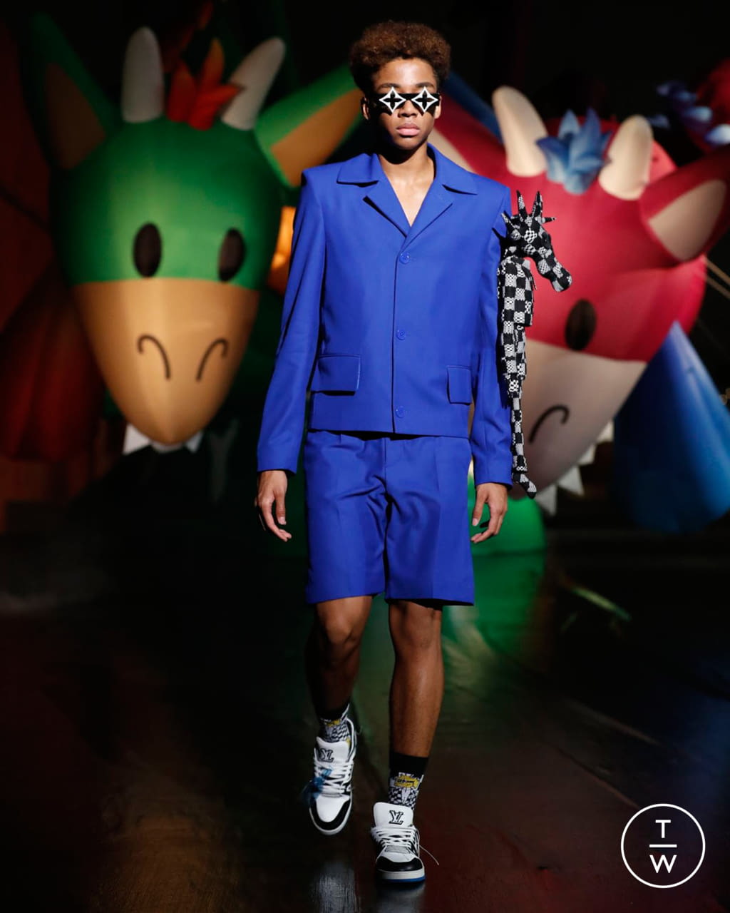 Fashion Week Paris Spring/Summer 2021 look 83 from the Louis Vuitton collection 男装