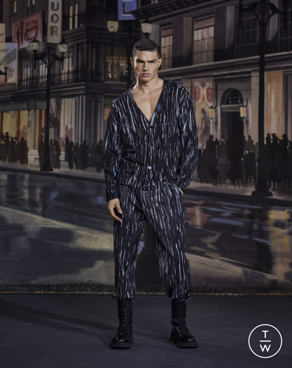 Louis Vuitton FW21 womenswear #22 - Tagwalk: The Fashion Search Engine