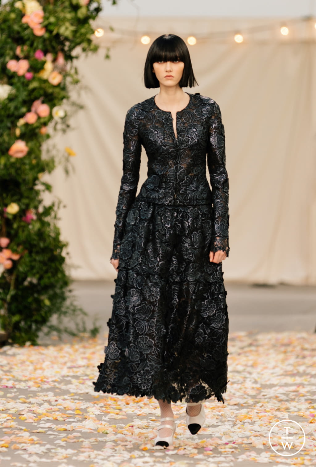 Fashion Week Paris Spring/Summer 2021 look 22 from the Chanel collection 高级定制