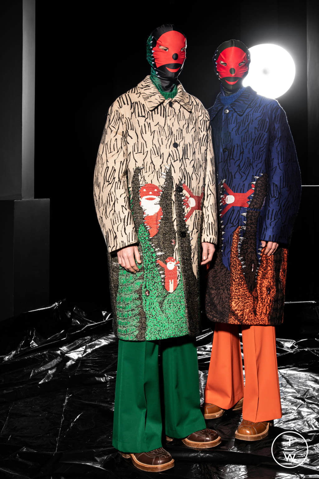 Fashion Week Paris Fall/Winter 2021 look 22 de la collection Walter Van Beirendonck menswear