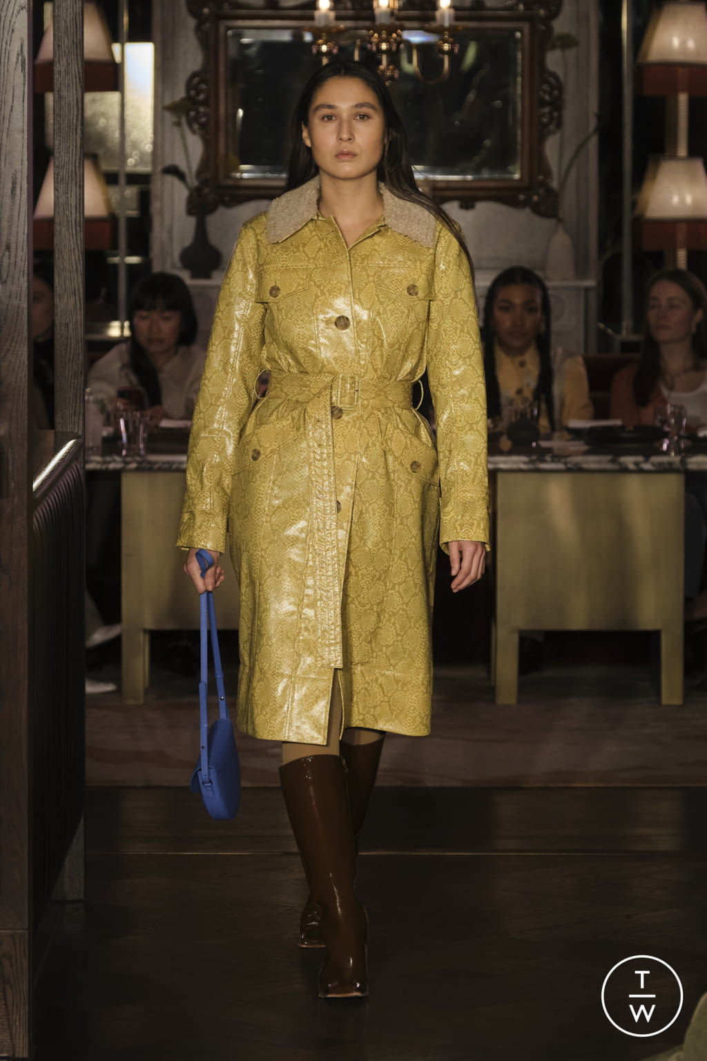 Fashion Week London Fall/Winter 2022 look 26 from the Rejina Pyo collection womenswear