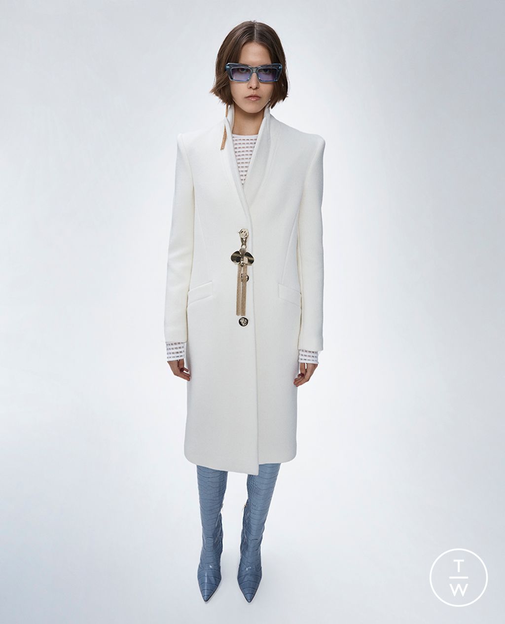 Fashion Week Milan Pre-Fall 2023 look 26 from the Genny collection womenswear