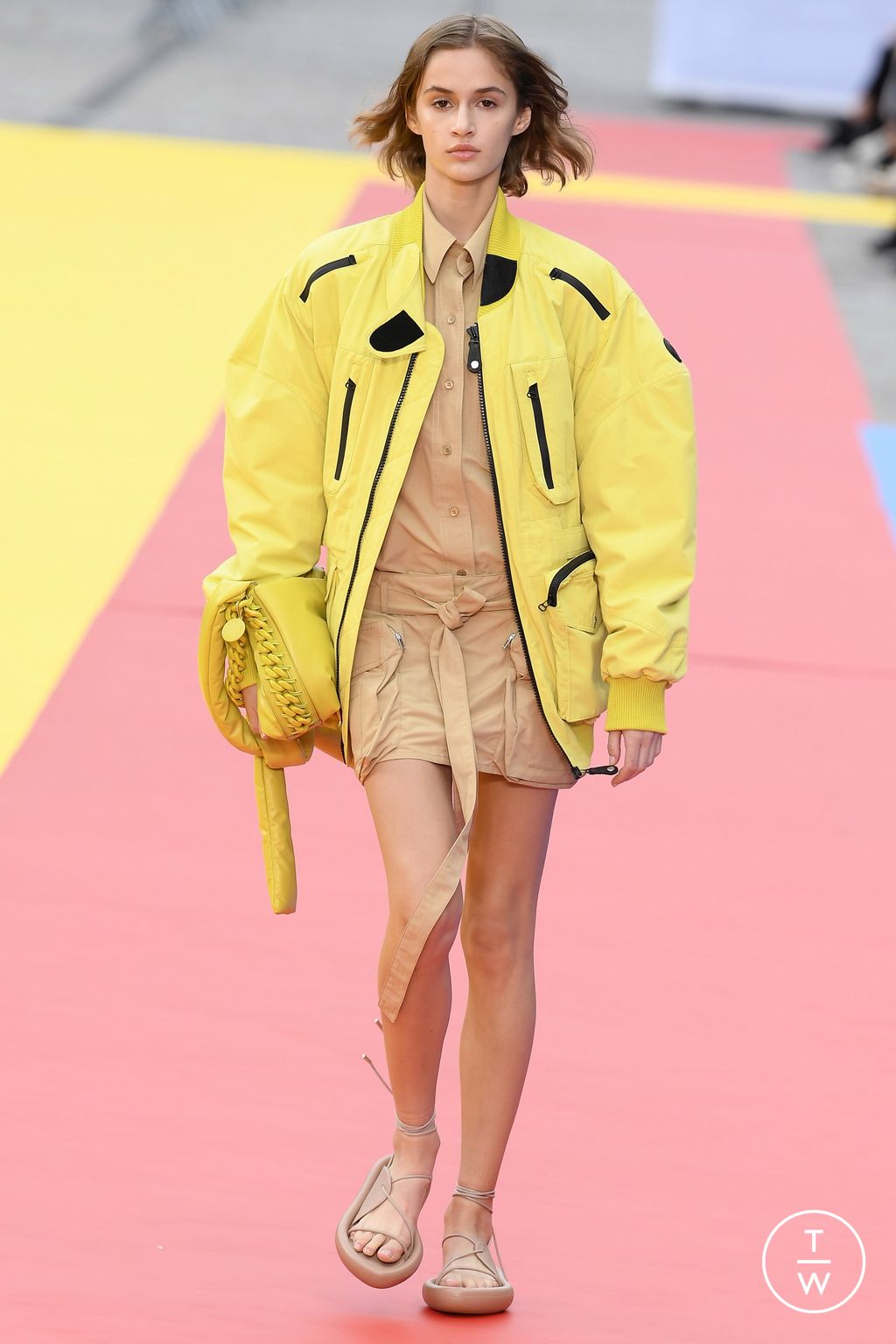 Fashion Week Paris Spring/Summer 2023 look 25 from the Stella McCartney collection womenswear