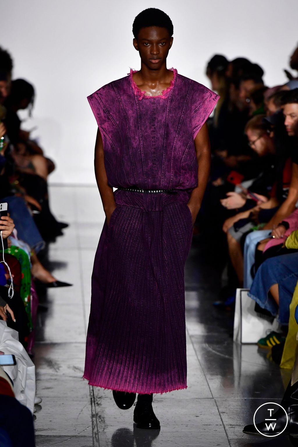 Fashion Week London Spring/Summer 2023 look 26 from the Stefan Cooke collection womenswear