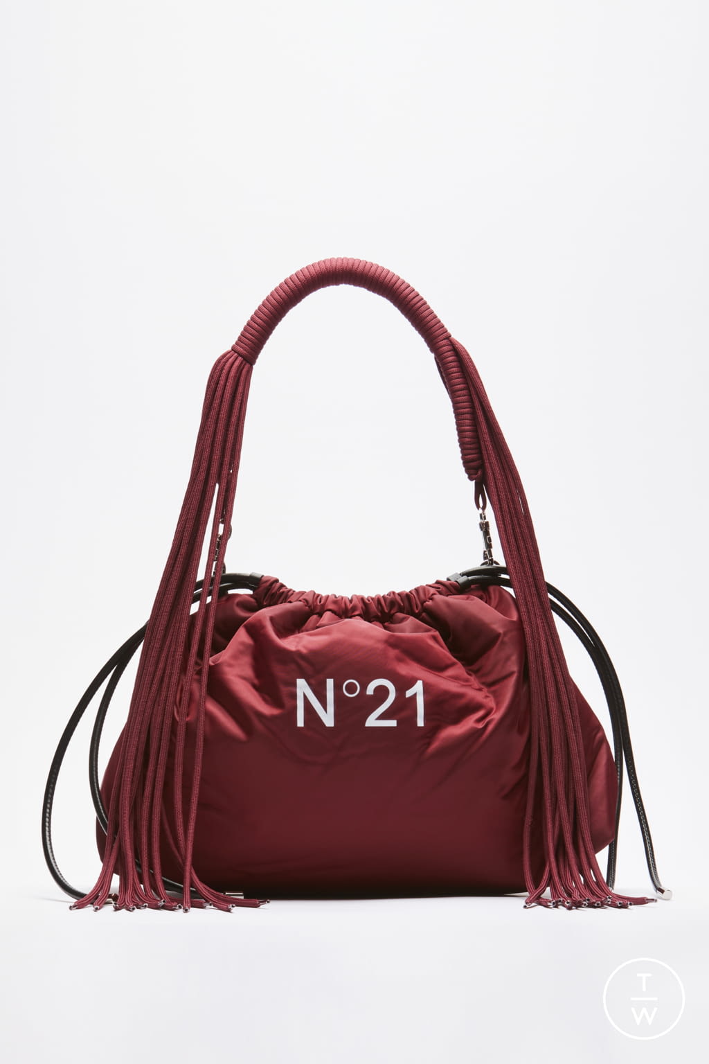 Fashion Week Milan Spring/Summer 2022 look 63 from the N°21 collection 女装配饰